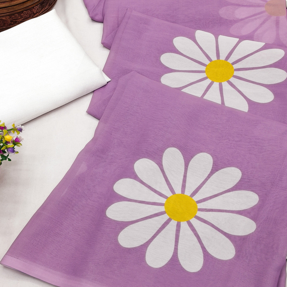 Light Violet Georgette Saree Featuring Delicate Floral Prints & Tassels Pallu