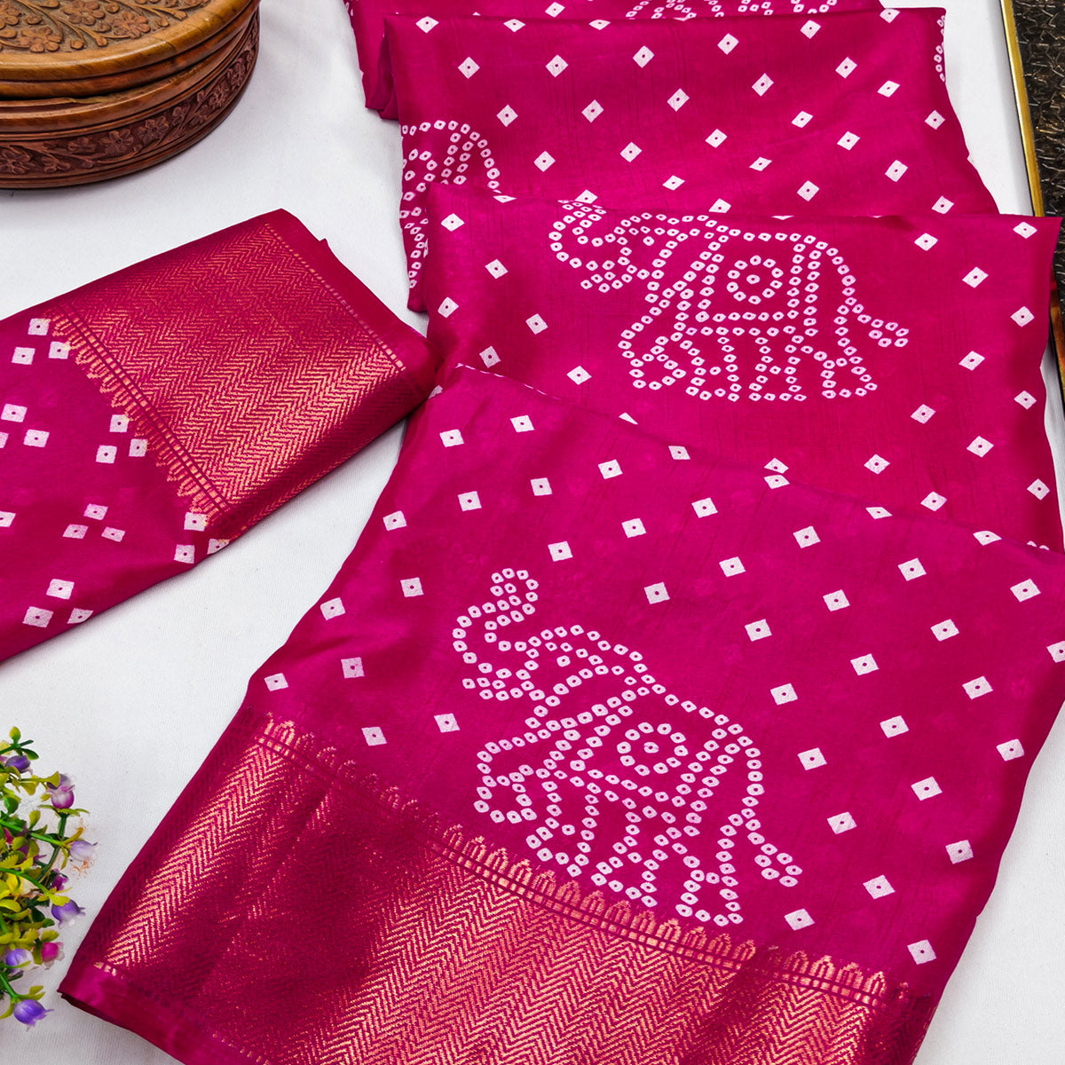 Pink Dola Silk Saree Featuring Traditional Bandhani Print & Elegant Weaving Border