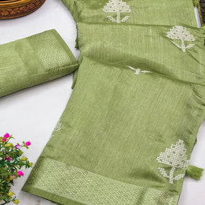 Green Embroidered Art Silk Saree Adorned With Classic Zari Weaving Details