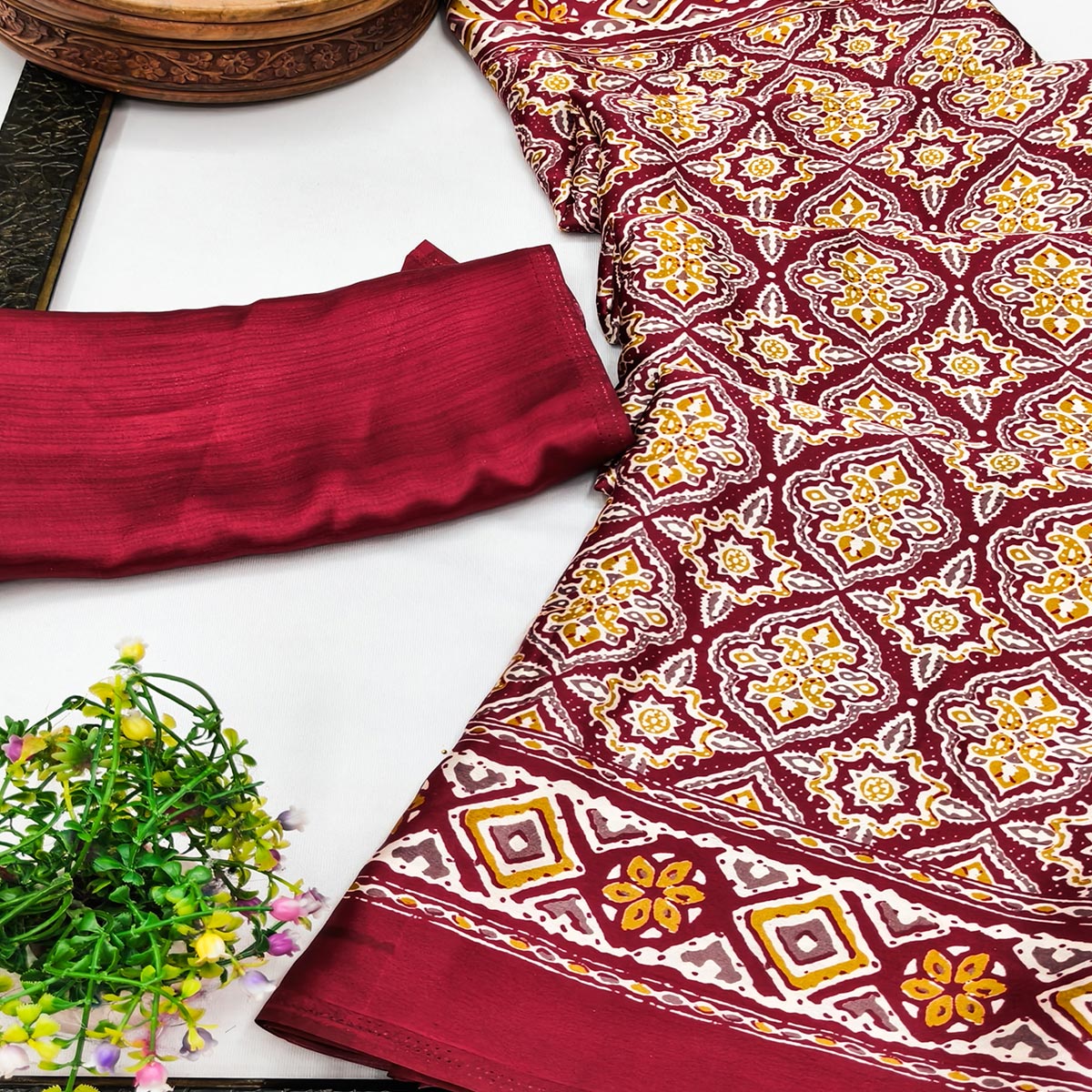 Charming Red Mill Printed Crepe Silk Saree Adorned With Vibrant Floral Design