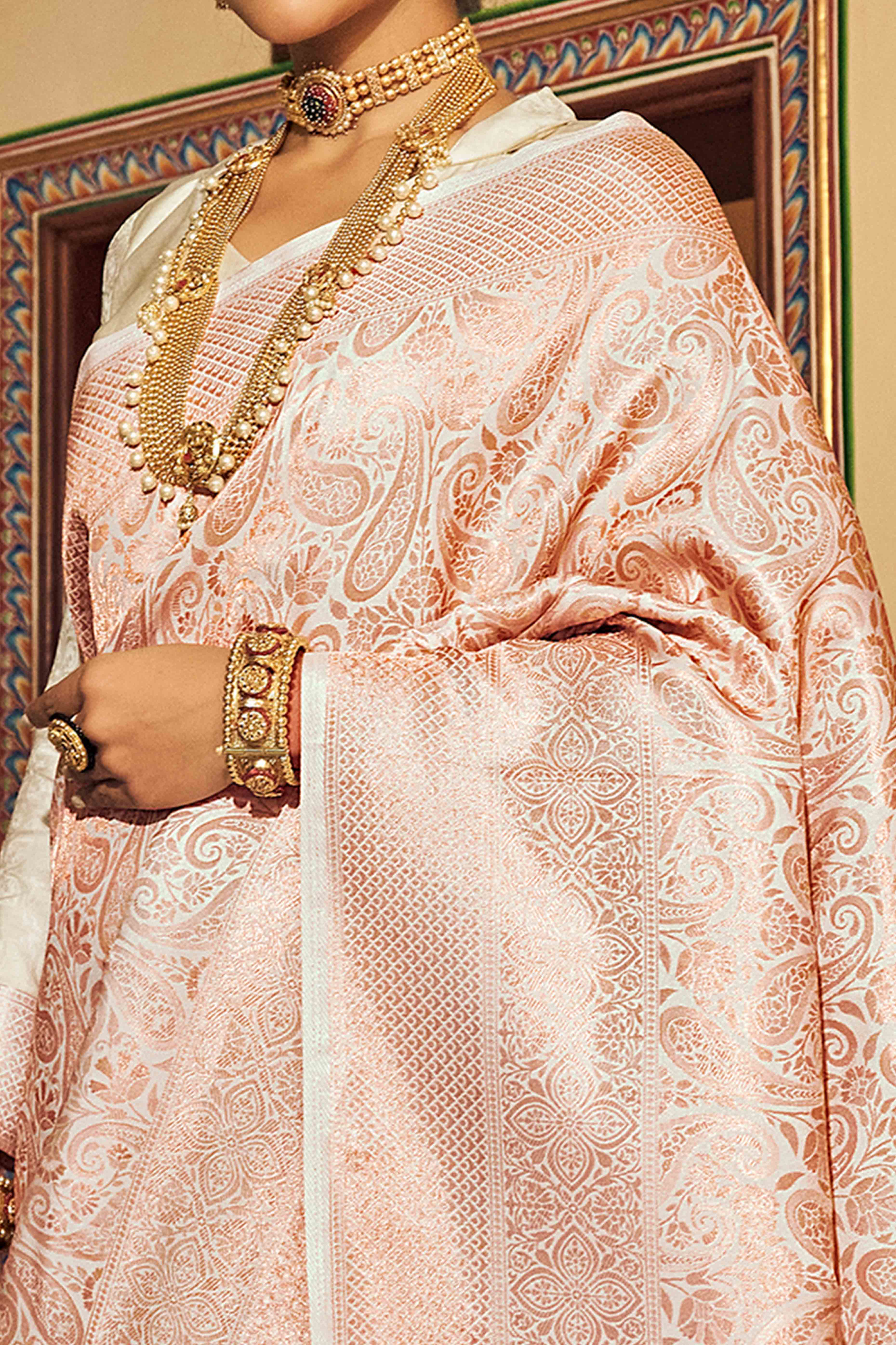 Cream Floral Zari Woven Kanjivaram SIlk Saree