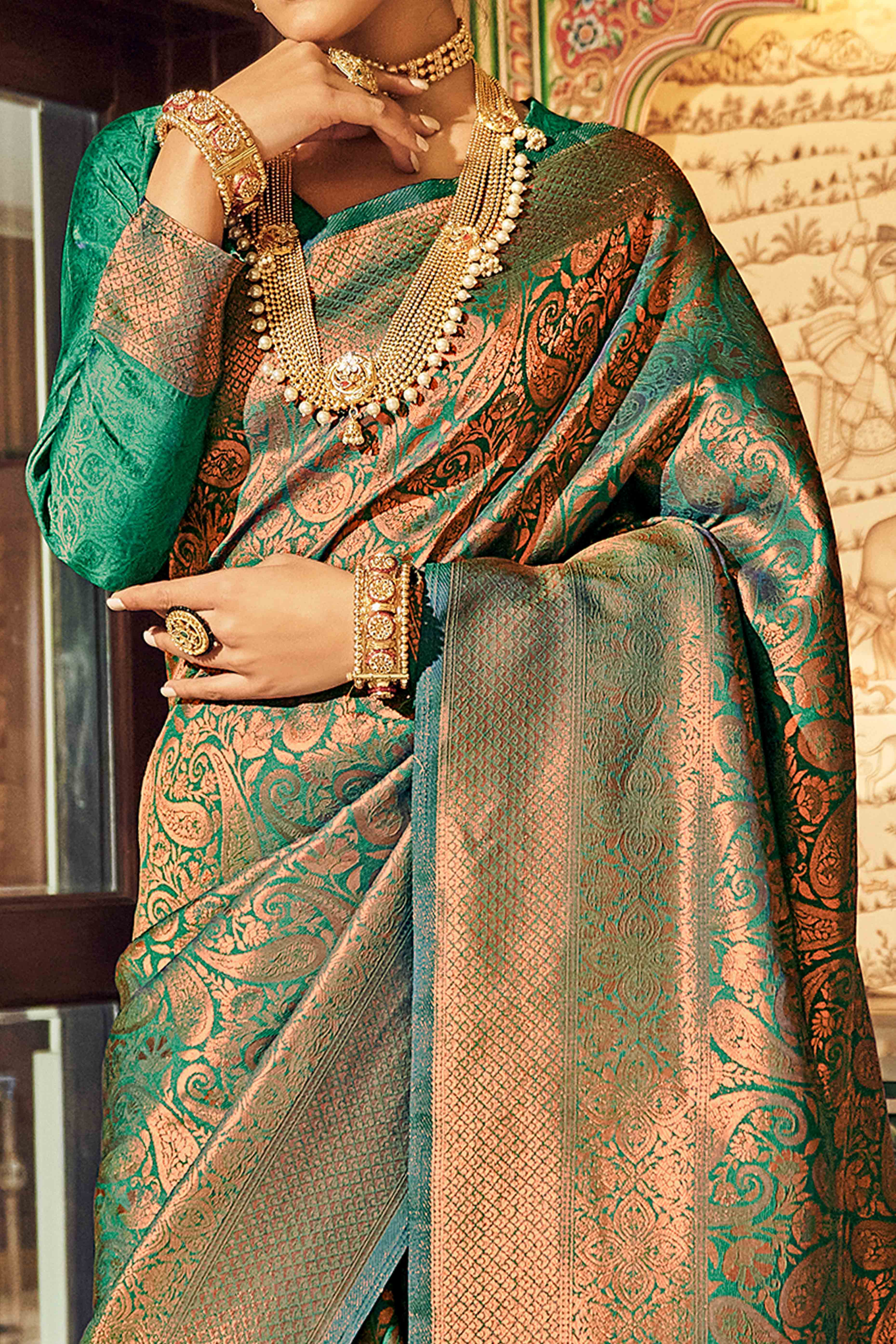 Green Floral Zari Woven Kanjivaram SIlk Saree