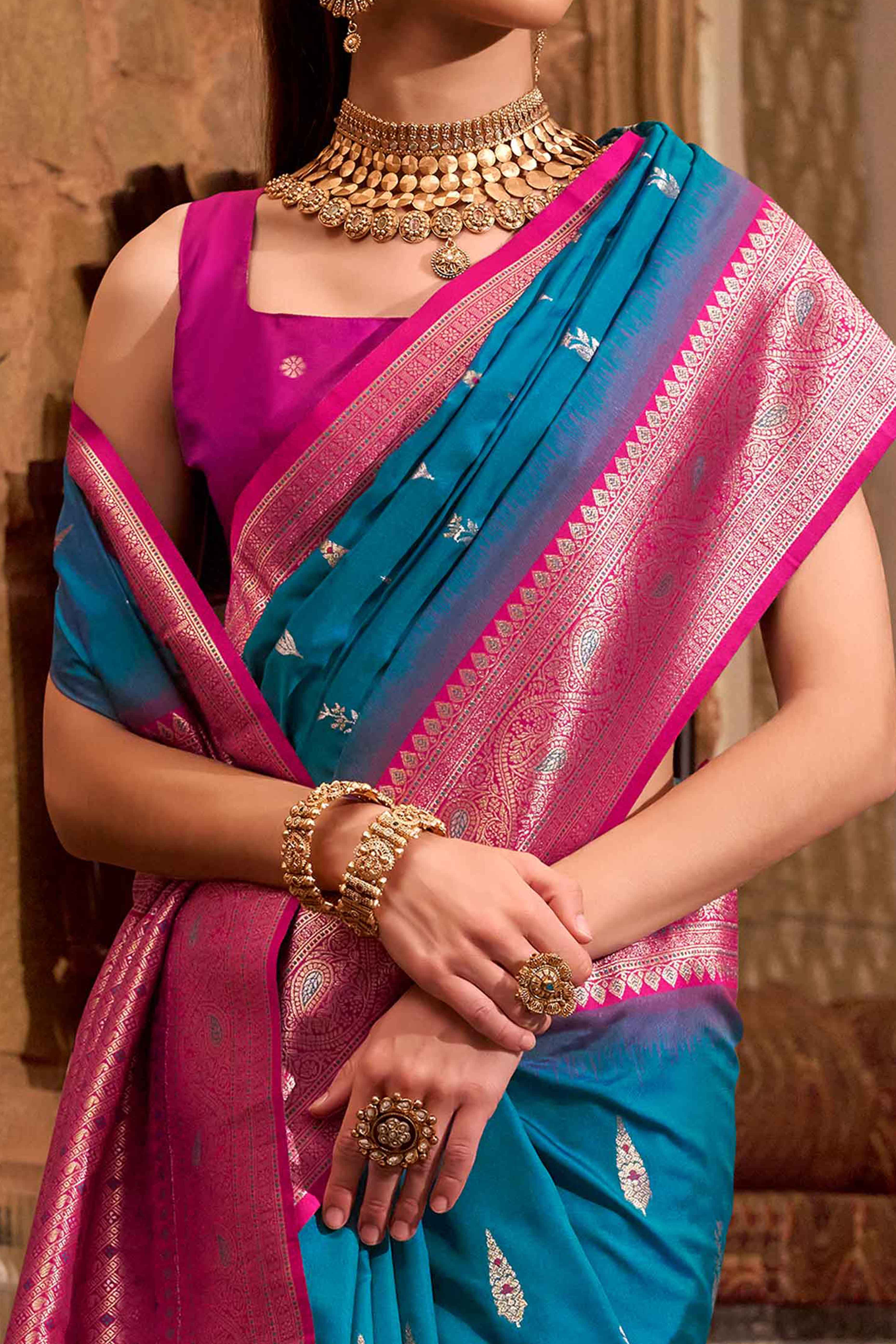 Morpich Blue Pure Silk Saree With Intricate Floral Zari Weaving Work