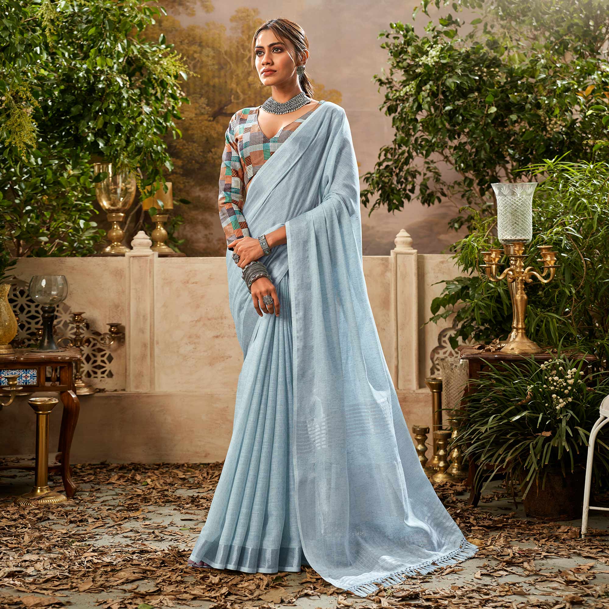 Blue Woven Pure Cotton Saree With Tassels