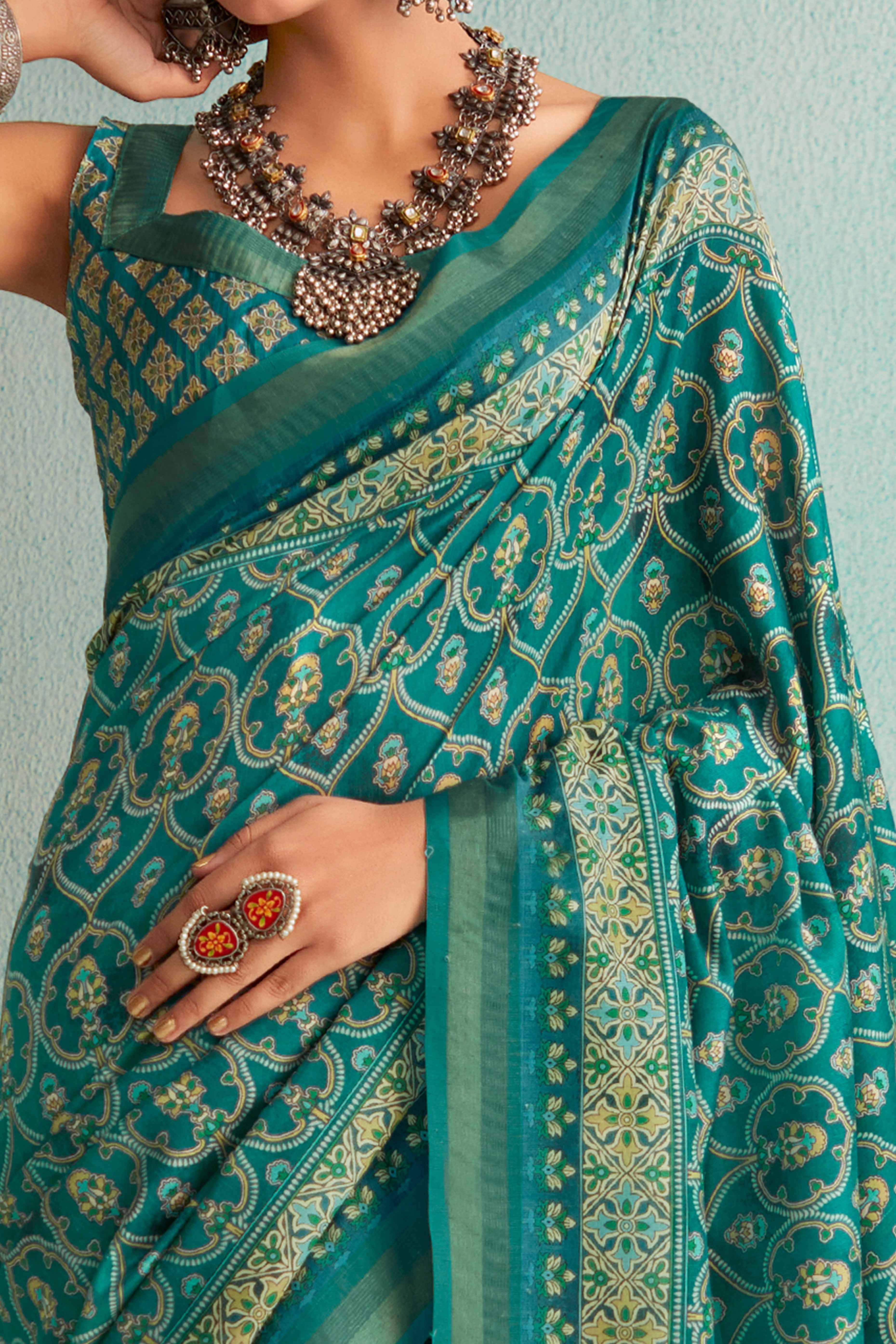 Designer Rama Green Handloom Saree with Digital Print on Silk Blend Fabric