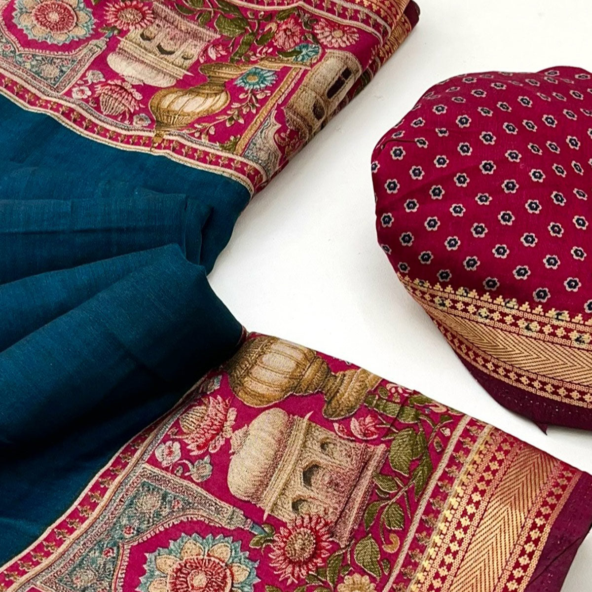 Traditional Print Mulmul Cotton Saree in Teal with Elegant Zari Border