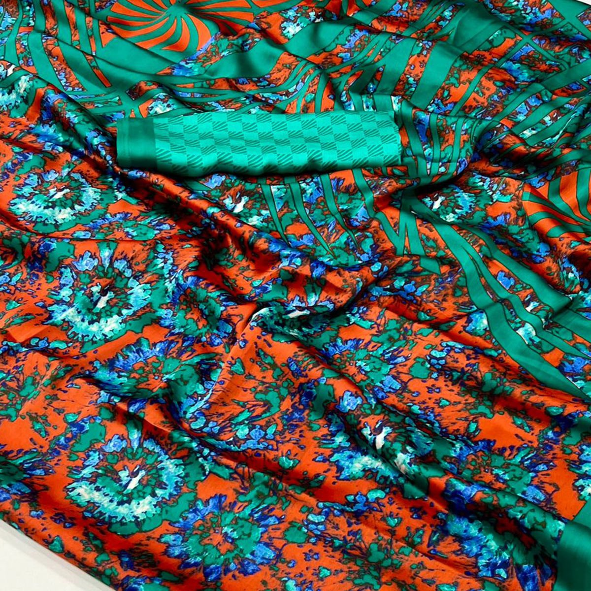 Rama Green Contemporary Printed Satin Saree