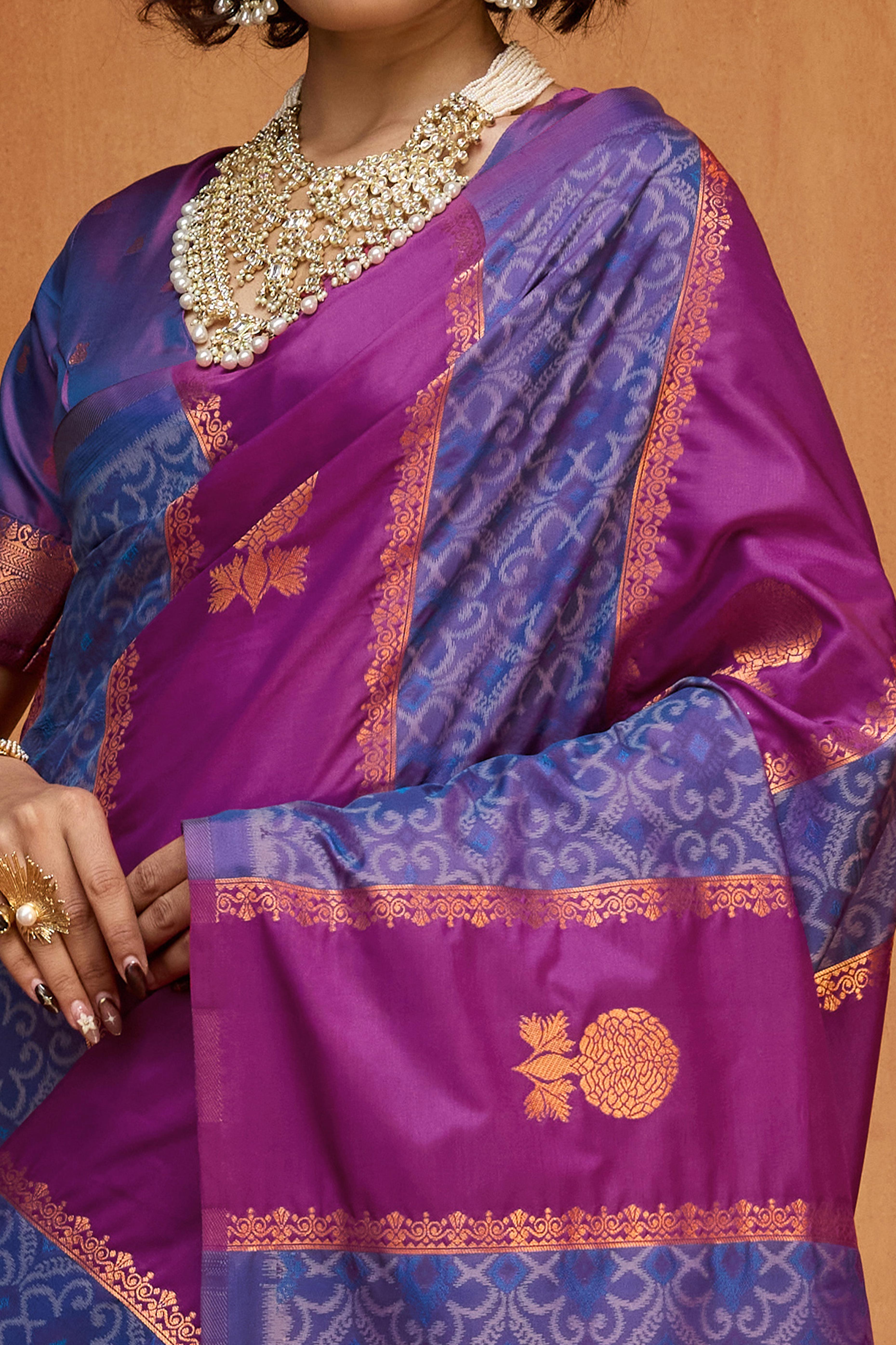 Classic Wine Floral Handloom Weaving Art Silk Saree With Statement Tassel Pallu