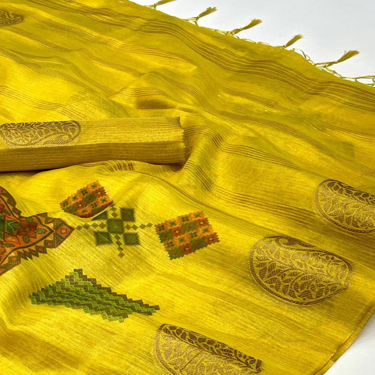 Yellow Woven Art Silk Saree With Digital Print