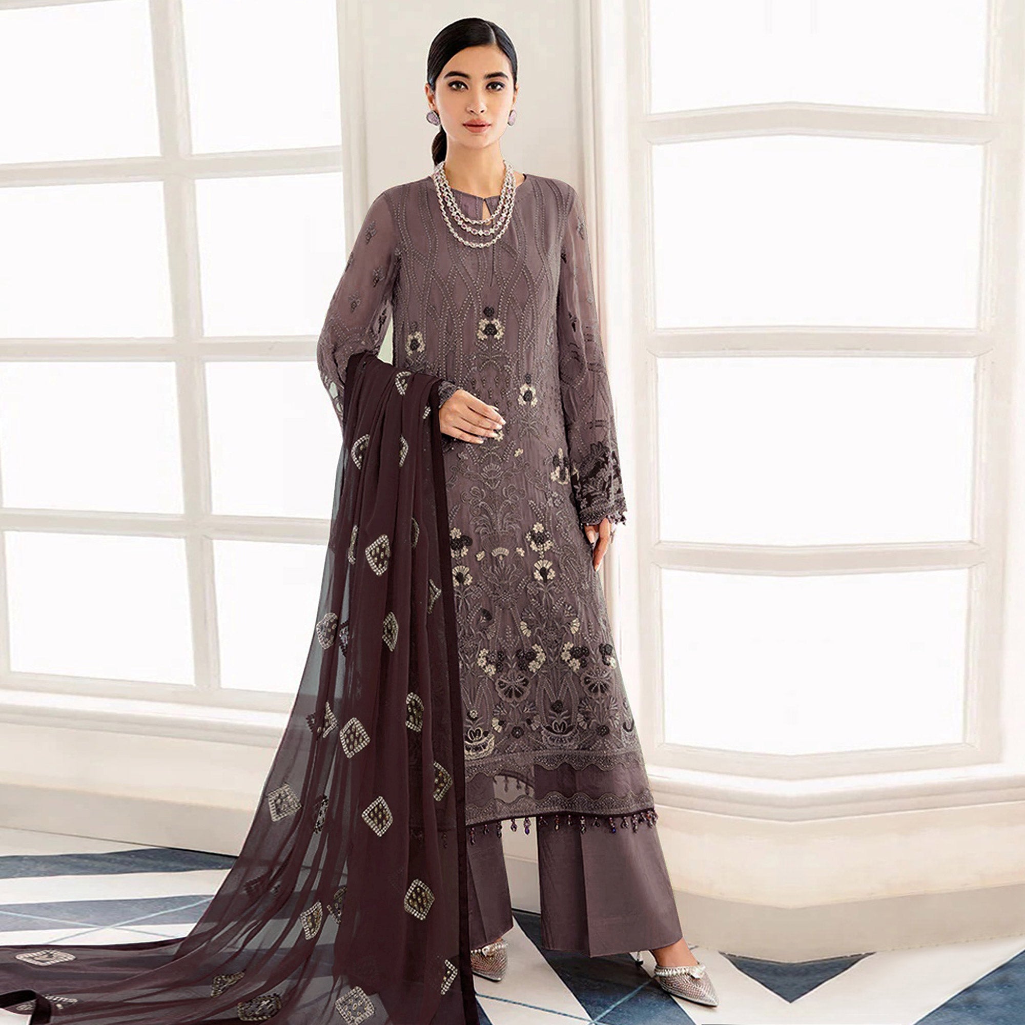 Mauve Embroidered Georgette Semi Stitched Pakistani Suit