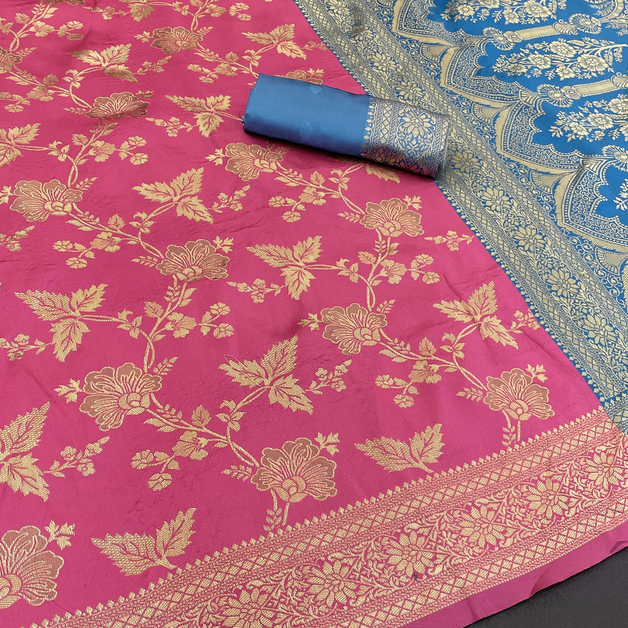 Graceful Pink & Blue Banarasi Silk Saree Featuring Intricate Floral Zari Weaving Work