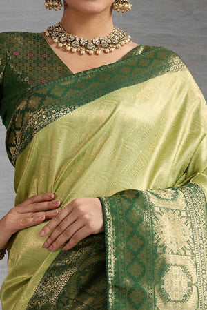 Traditional Green Kanjivaram Soft Silk Saree with Bold Kadiyal Weave