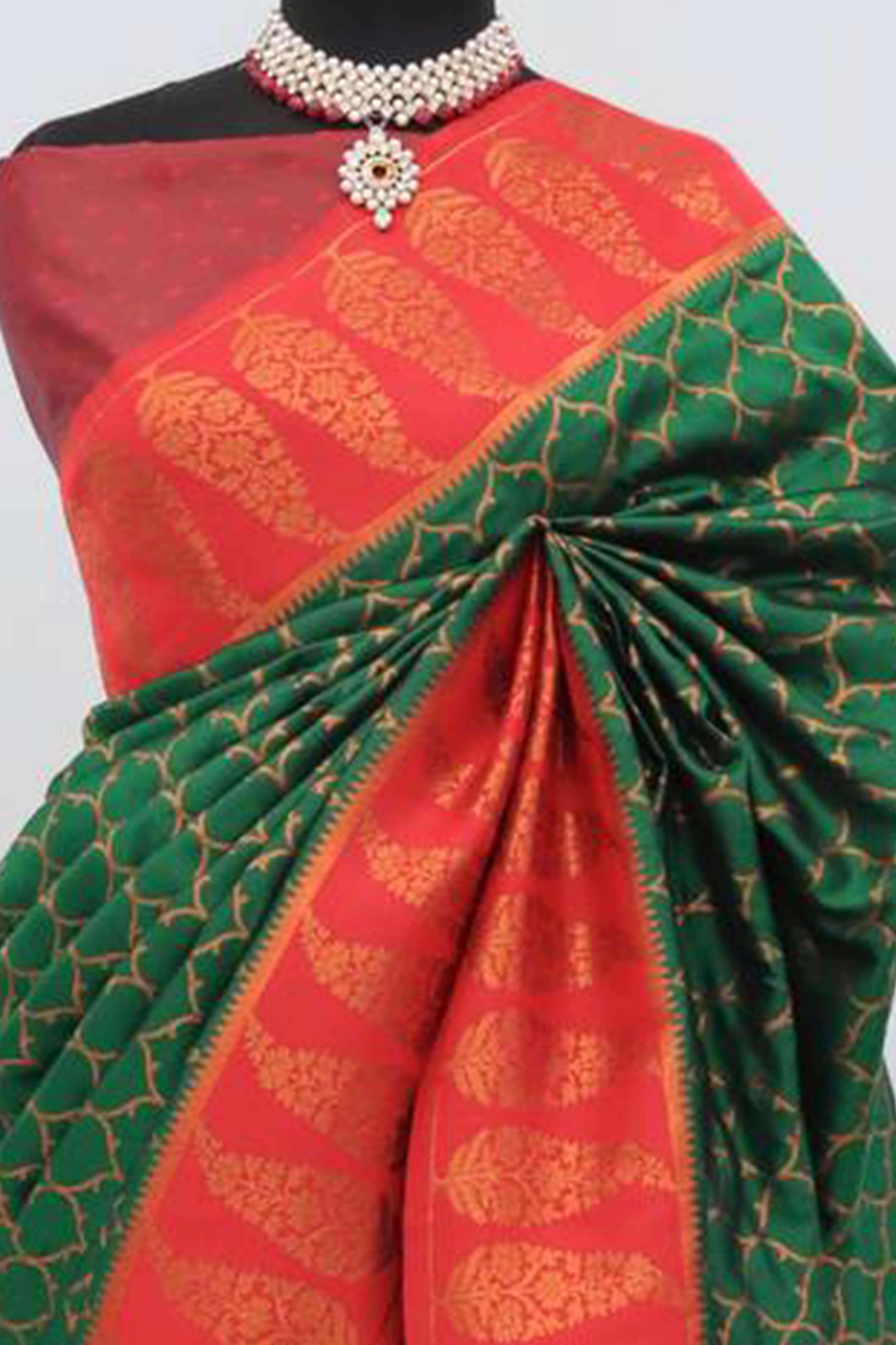Green Floral Woven Kanjivaram Silk Saree
