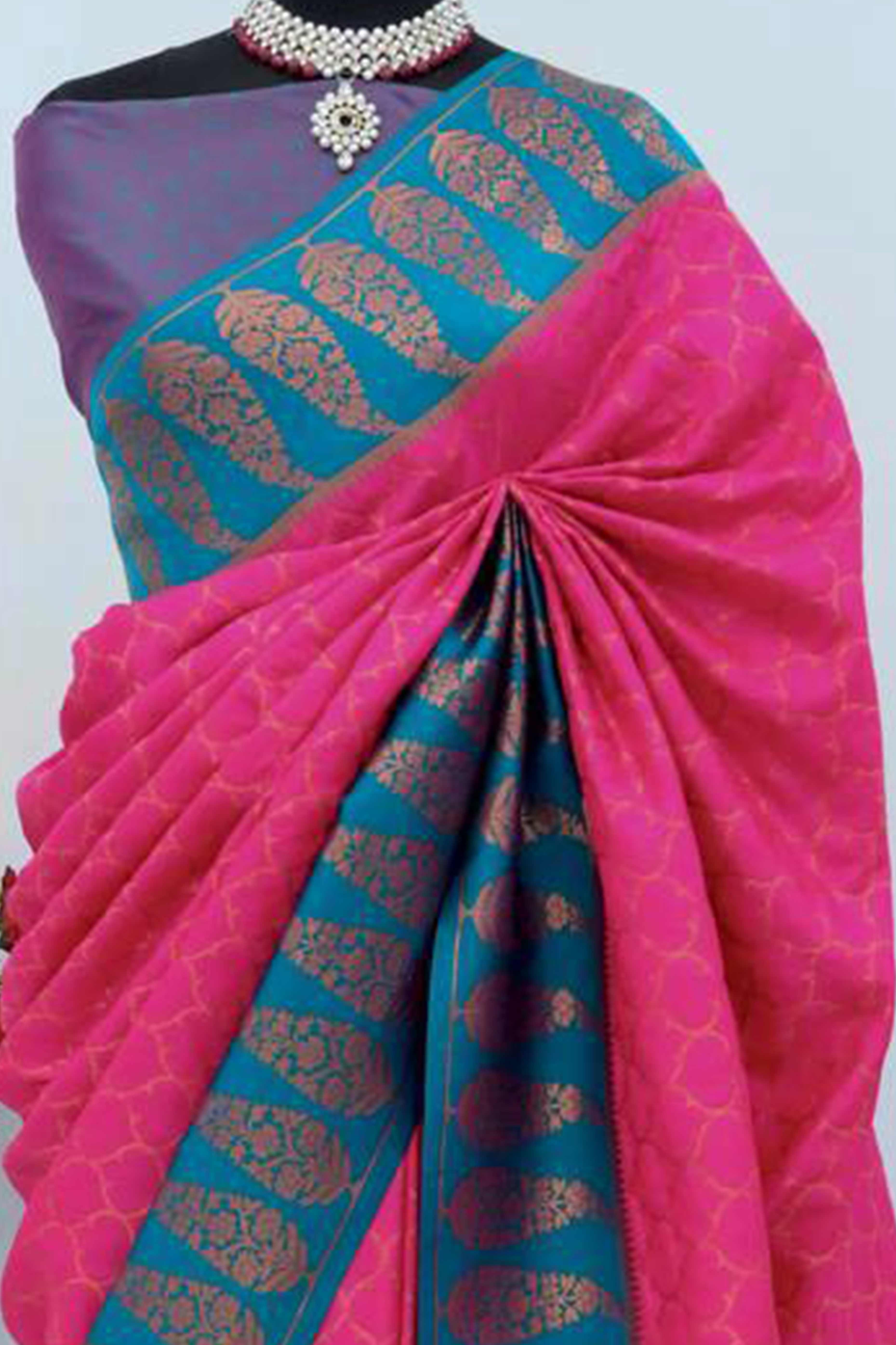 Pink Floral Woven Kanjivaram Silk Saree
