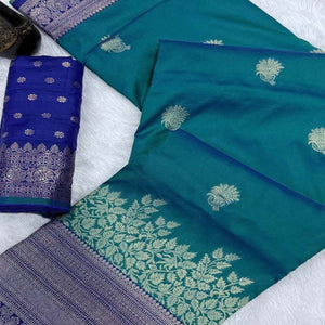 Teal Green Royal Kanjivaram Silk Saree Adorned with Handwoven Zari Butti Detailing