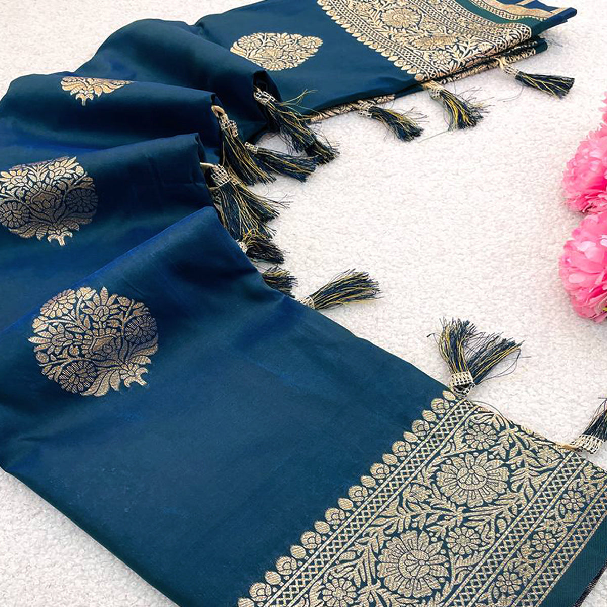 Teal Pure Banarasi Silk Saree Adorned with Intricate Zari Butti Woven Detailing
