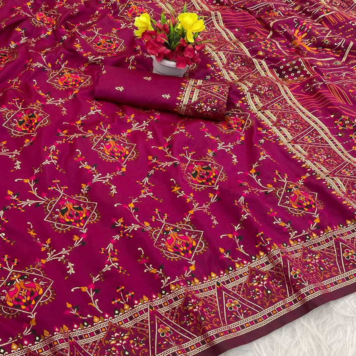 Pink Traditional Rajwadi Weaving Pashmina Silk Saree With Kashmiri Pallu & Elegant Zari Border