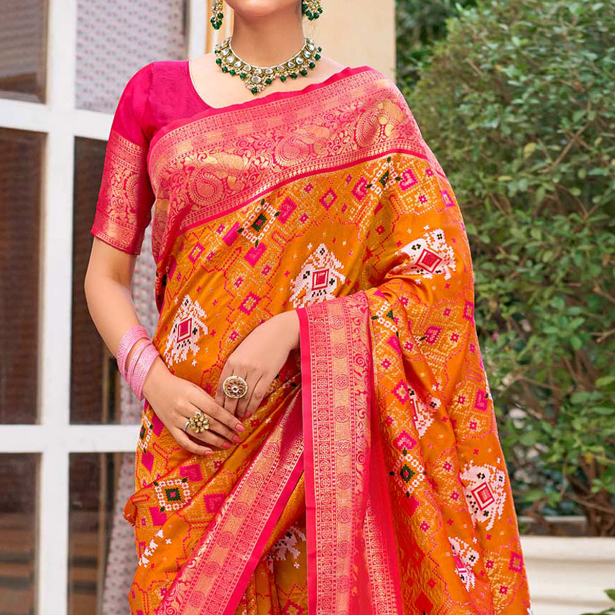 SHT-ANANDI-PATOLA16-E