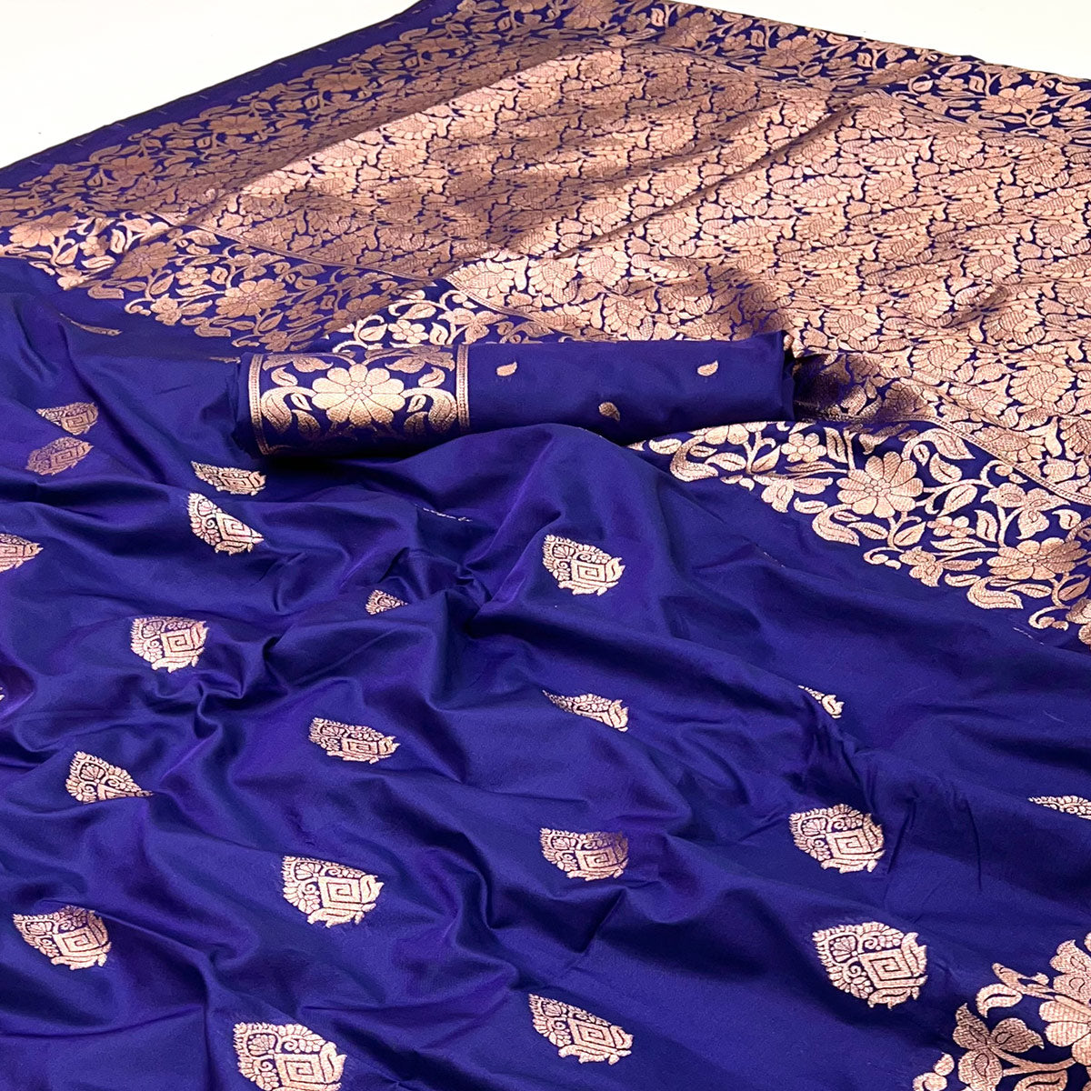 Night Blue Art Silk Saree With Intricate Zari Weave & Majestic Banarasi Pallu