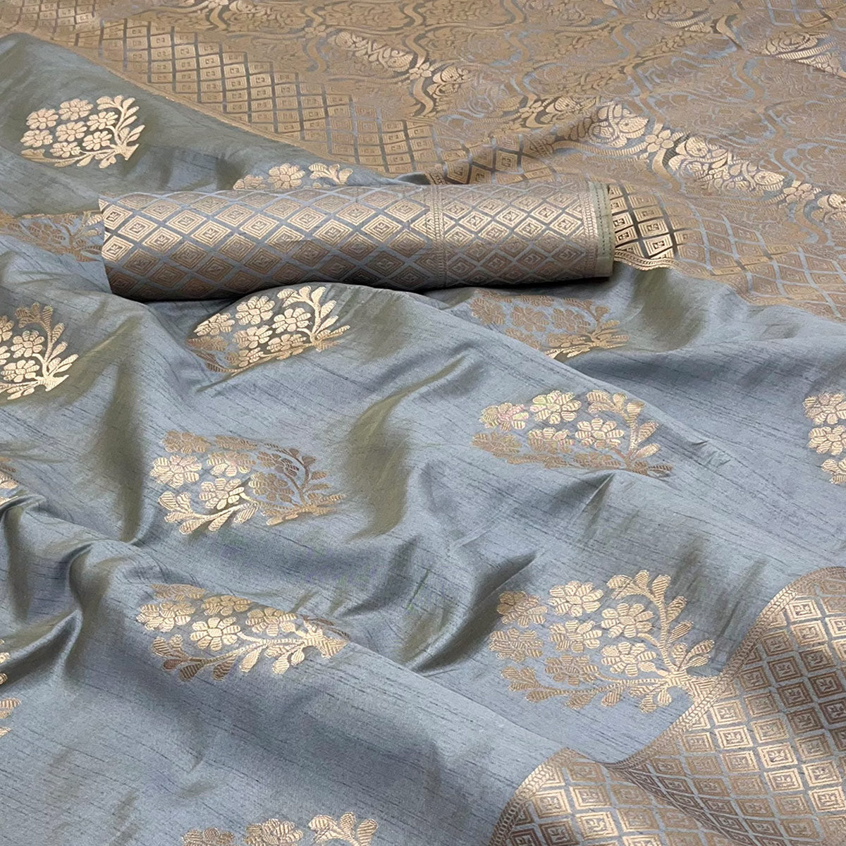 Grey Floral Zari Woven Tusser Cotton Silk Saree With Stylish Tassel Pallu