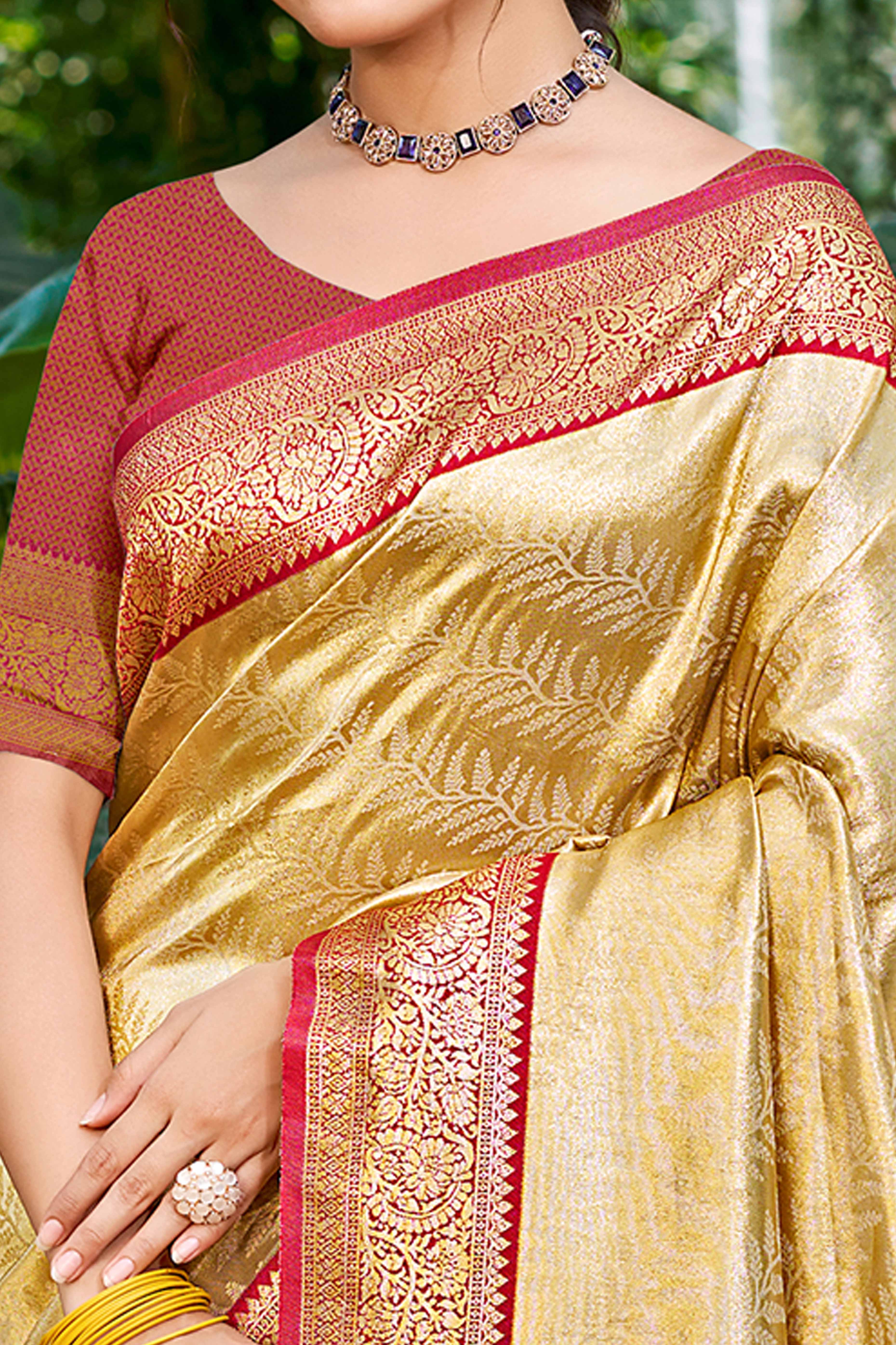 Golden  Kanjivaram Silk Paithani Saree With Exquisite Floral Woven Detailing