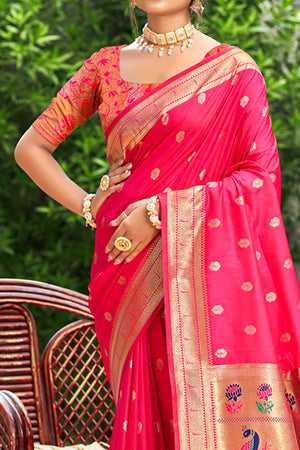 Rani Pink Zari Weaving Silk Blend Saree Adorned With Intricate Peacock Motif Pallu & Graceful Tassel