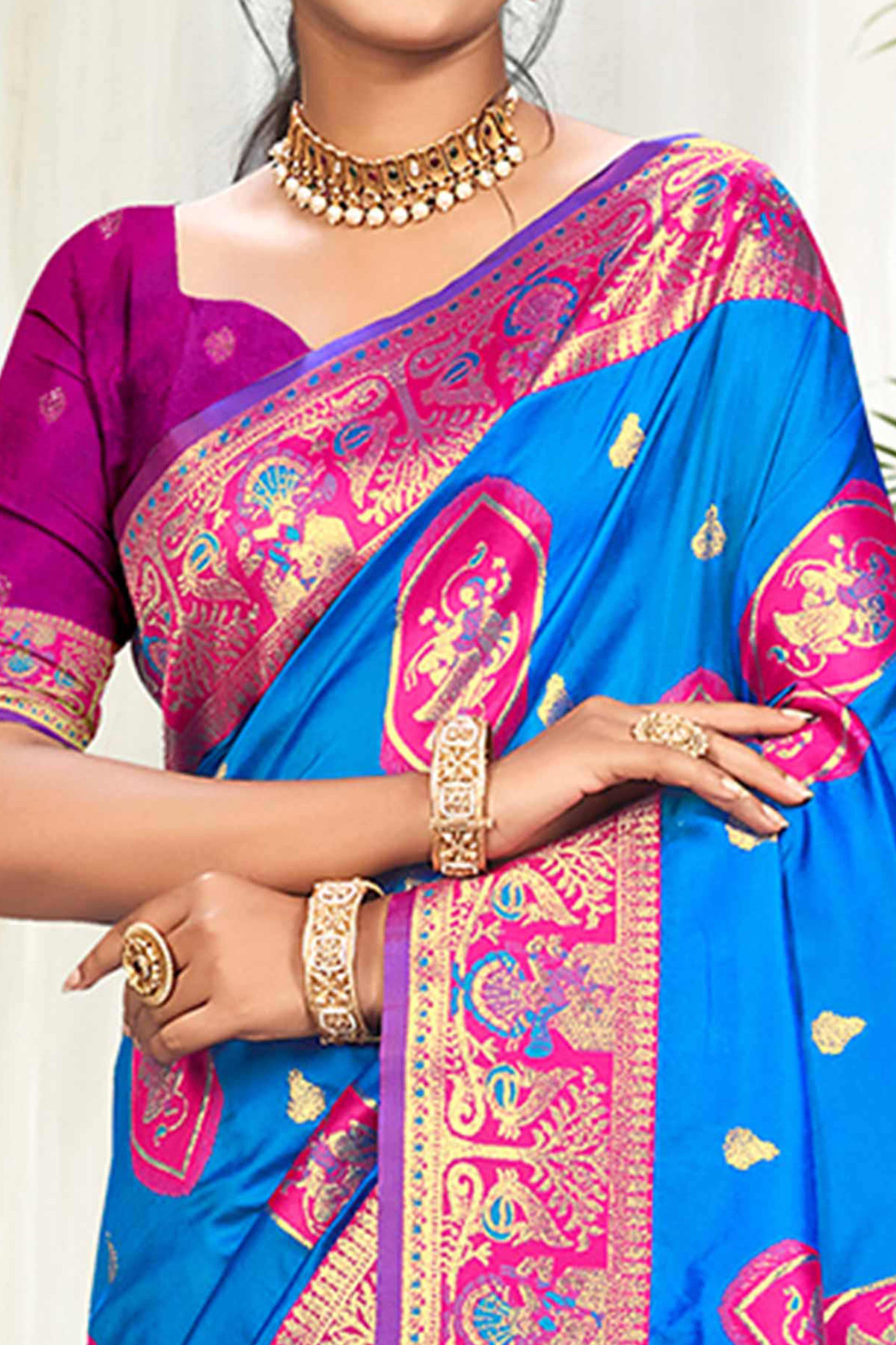 Mesmerizing Blue Traditional style Weaving Silk Blend Saree With Graceful Tassel Pallu