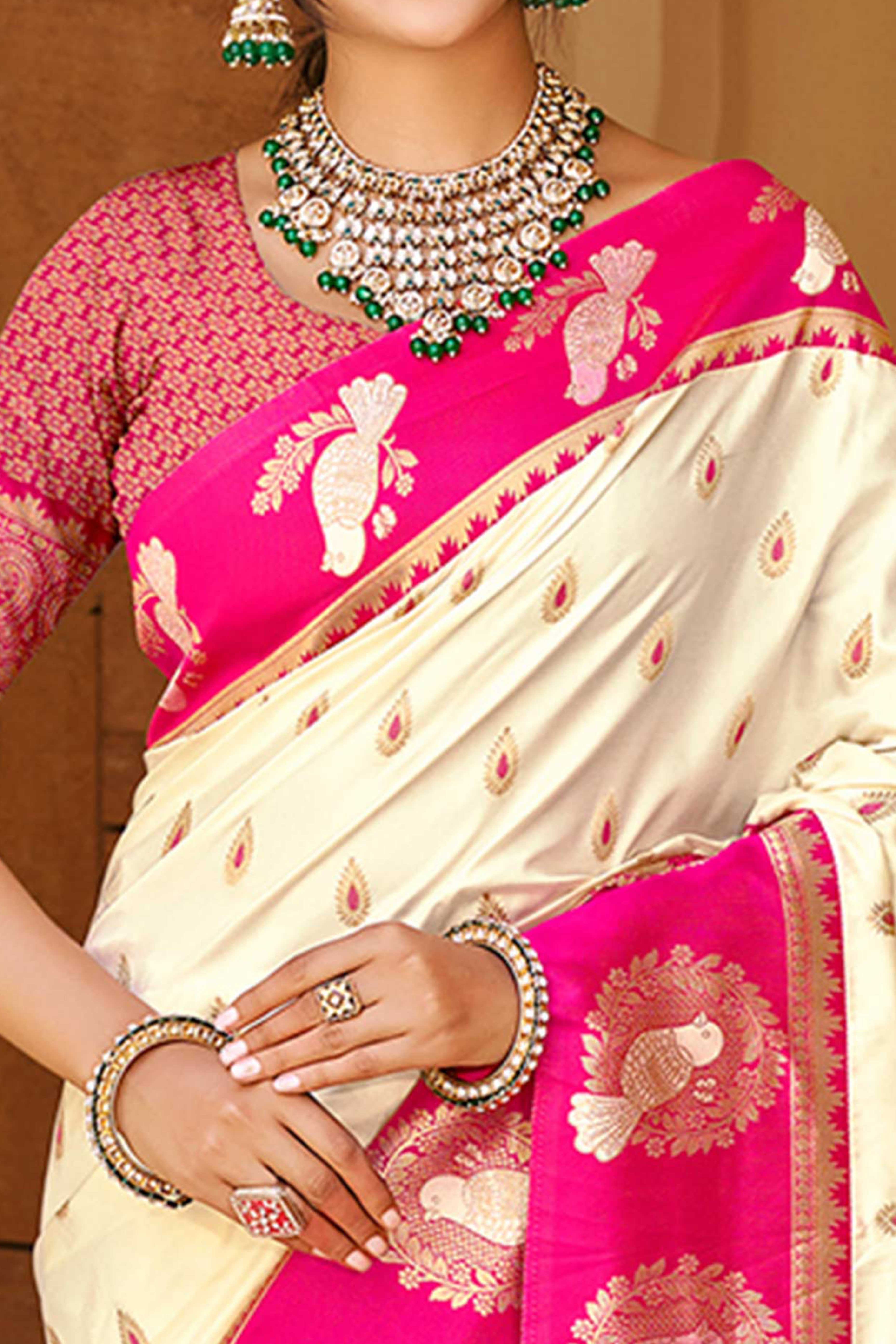 Stunning Offwhite Floral Weaving Silk Blend Saree With Birds Design Border & Tassel Pallu