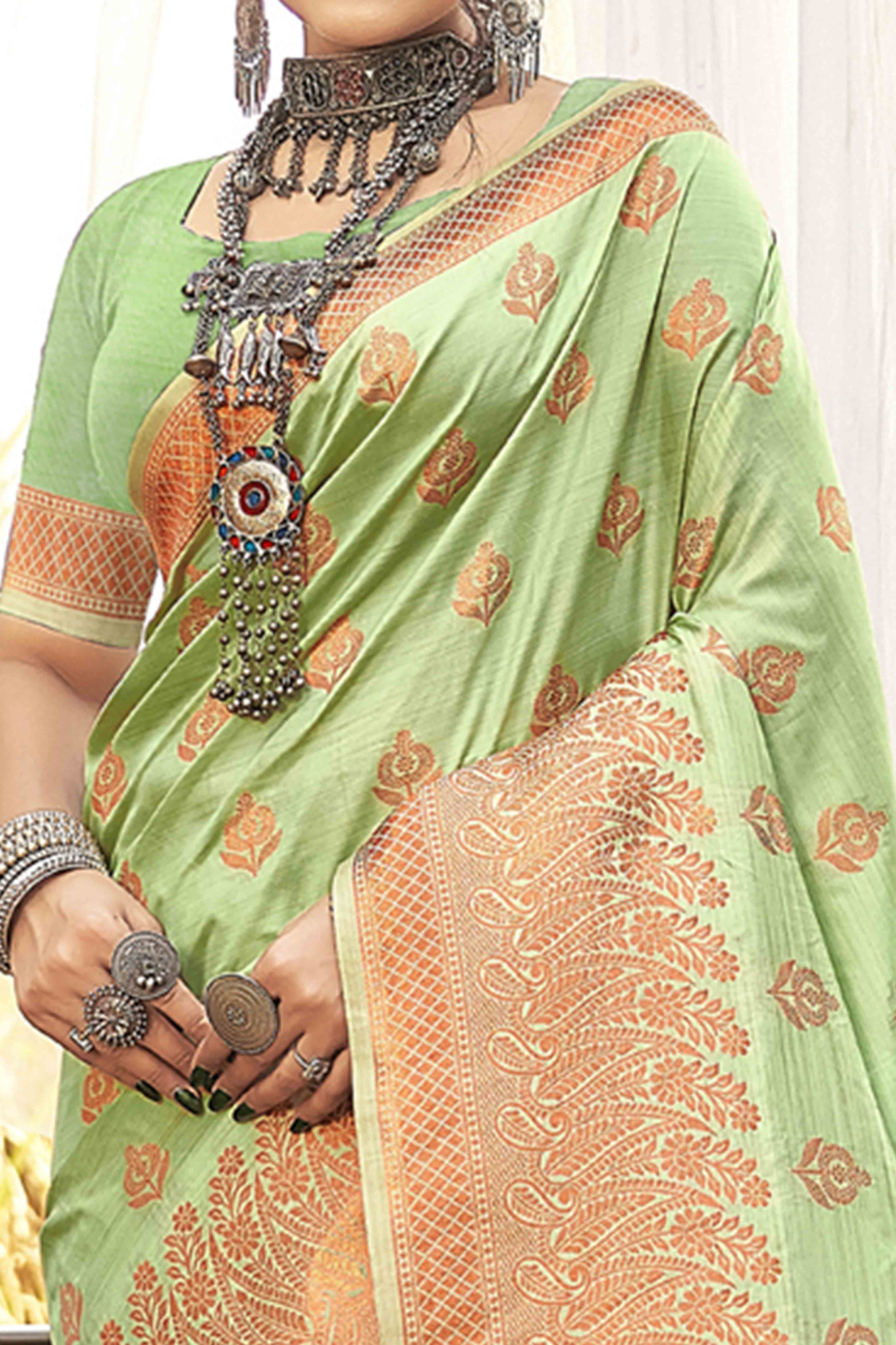 Graceful Green Onion Pink Banarasi Silk Saree With Floral Zari Weaving Work