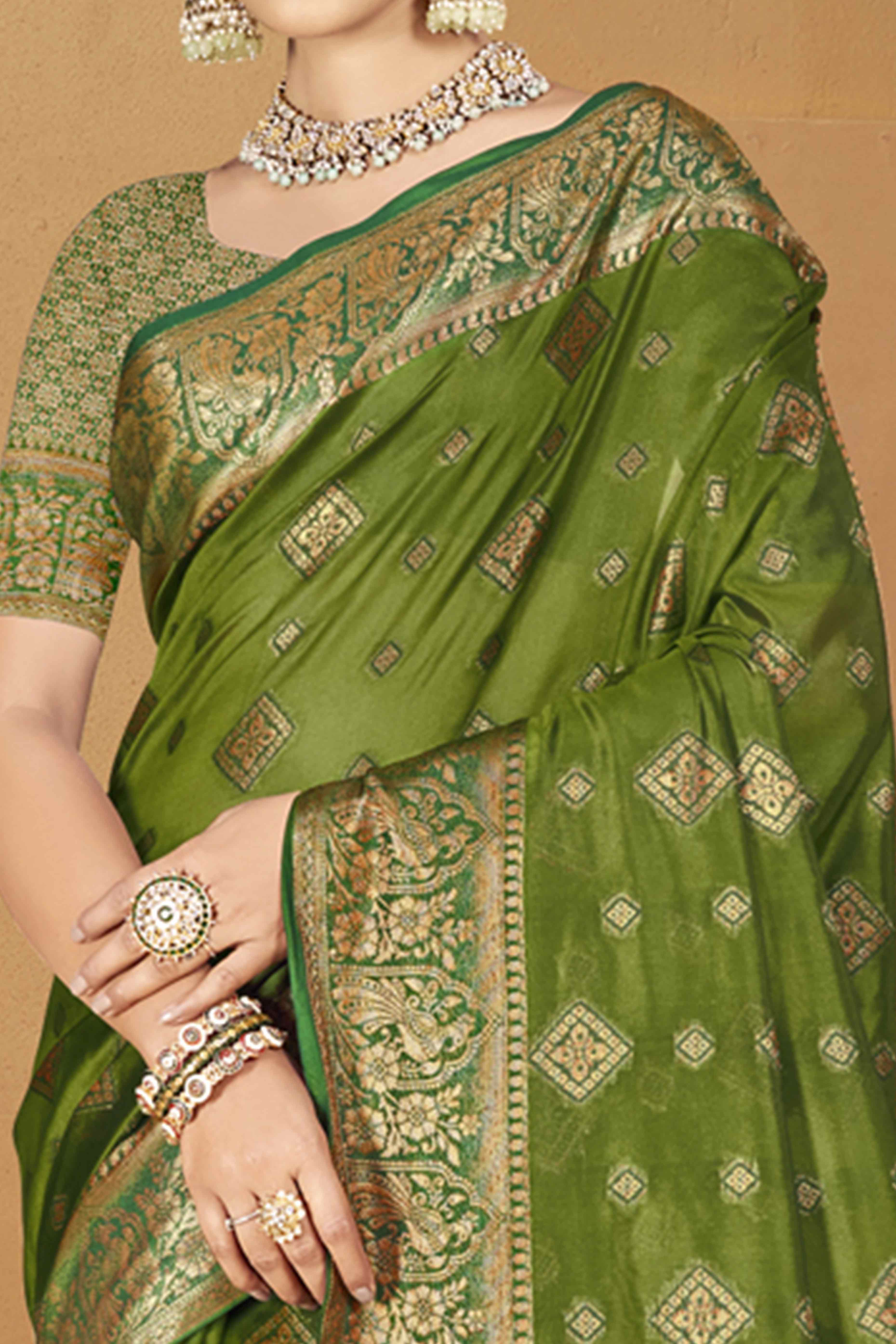 Green Floral & Peacock Pattern Zari Woven Banarasi Silk Saree