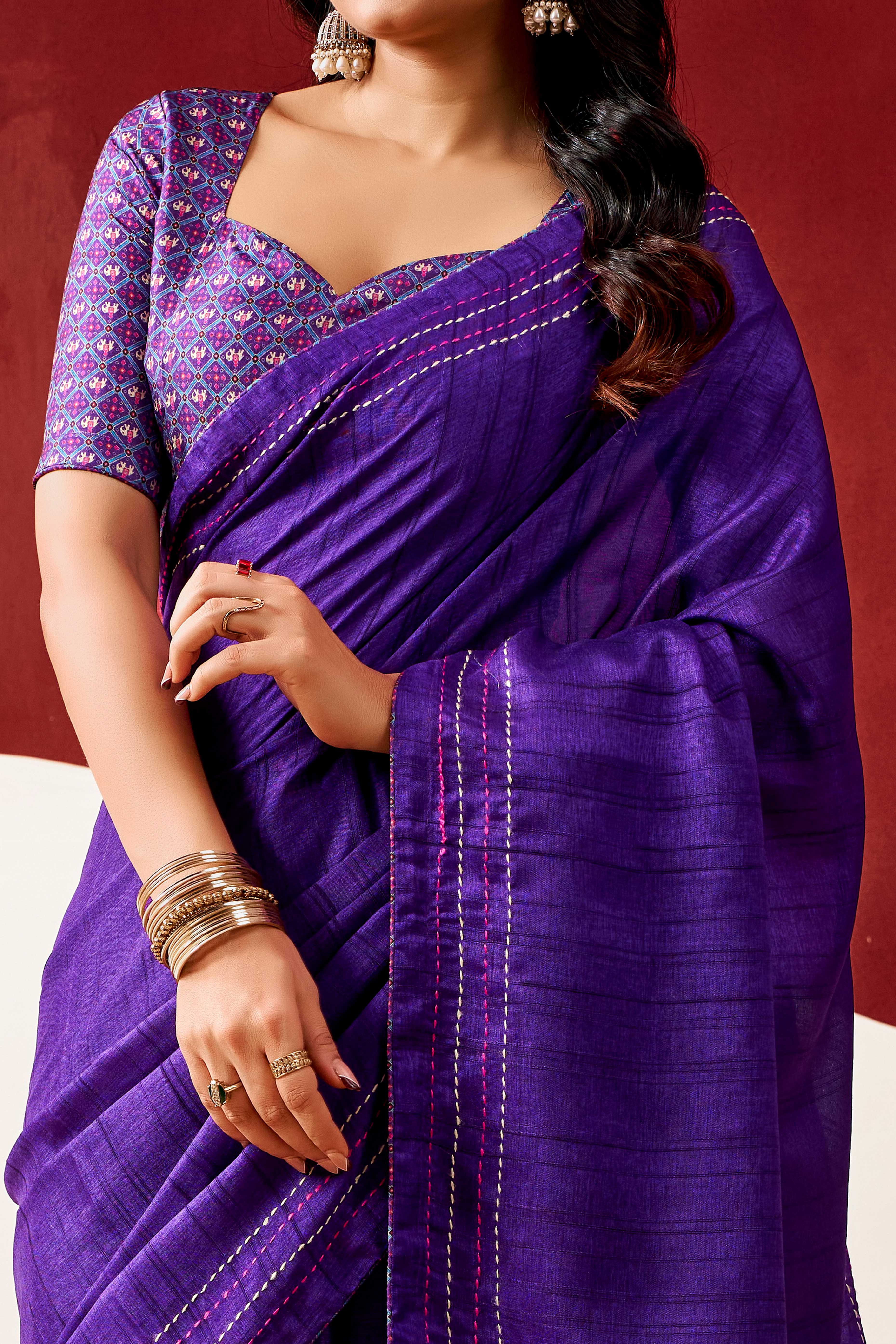Graceful Purple Handloom Cotton Blend Saree Featuring Striped Lining Embroidery & Tassel Pallu