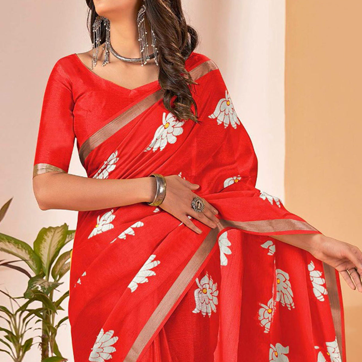 Red Floral Printed Cotton Blend Saree With Tassels