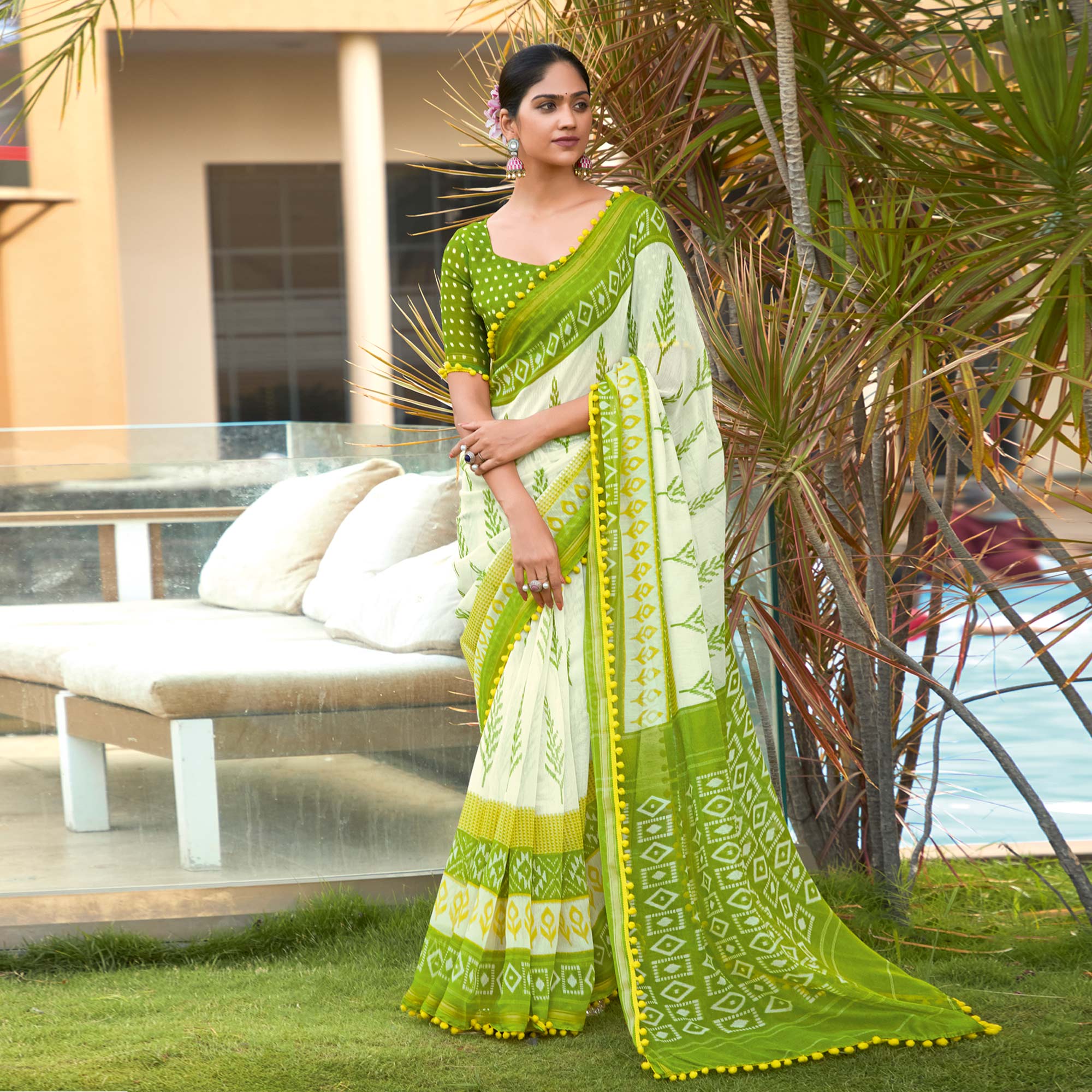 Off White Printed Pure Cotton Saree With Pum Pum Border