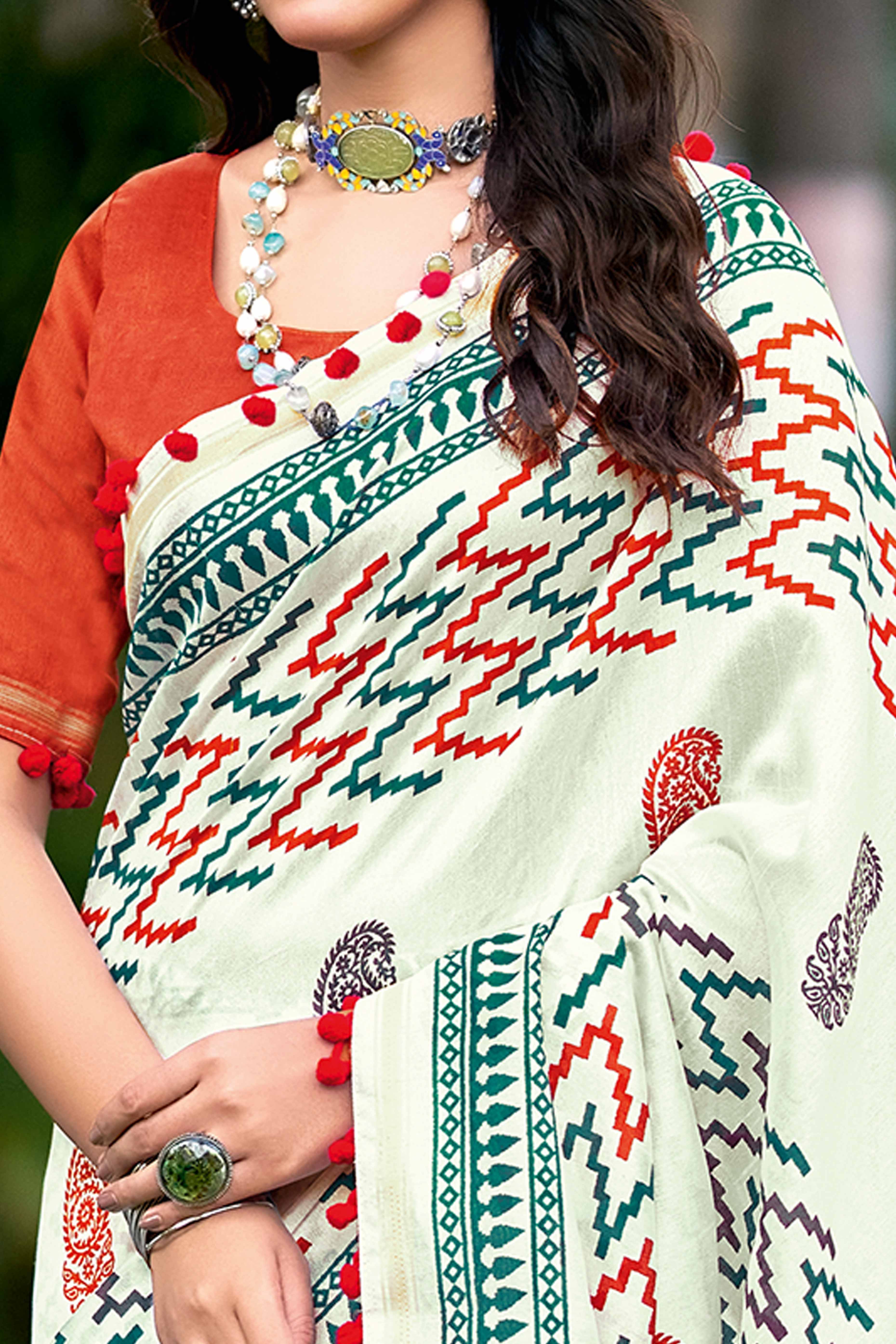 White Mulmul Cotton Saree with Freeform Patterns