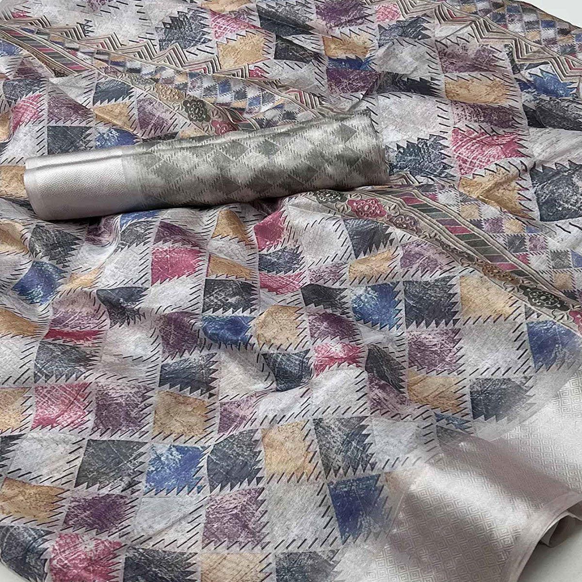 Grey Digital Printed Cotton Blend Saree