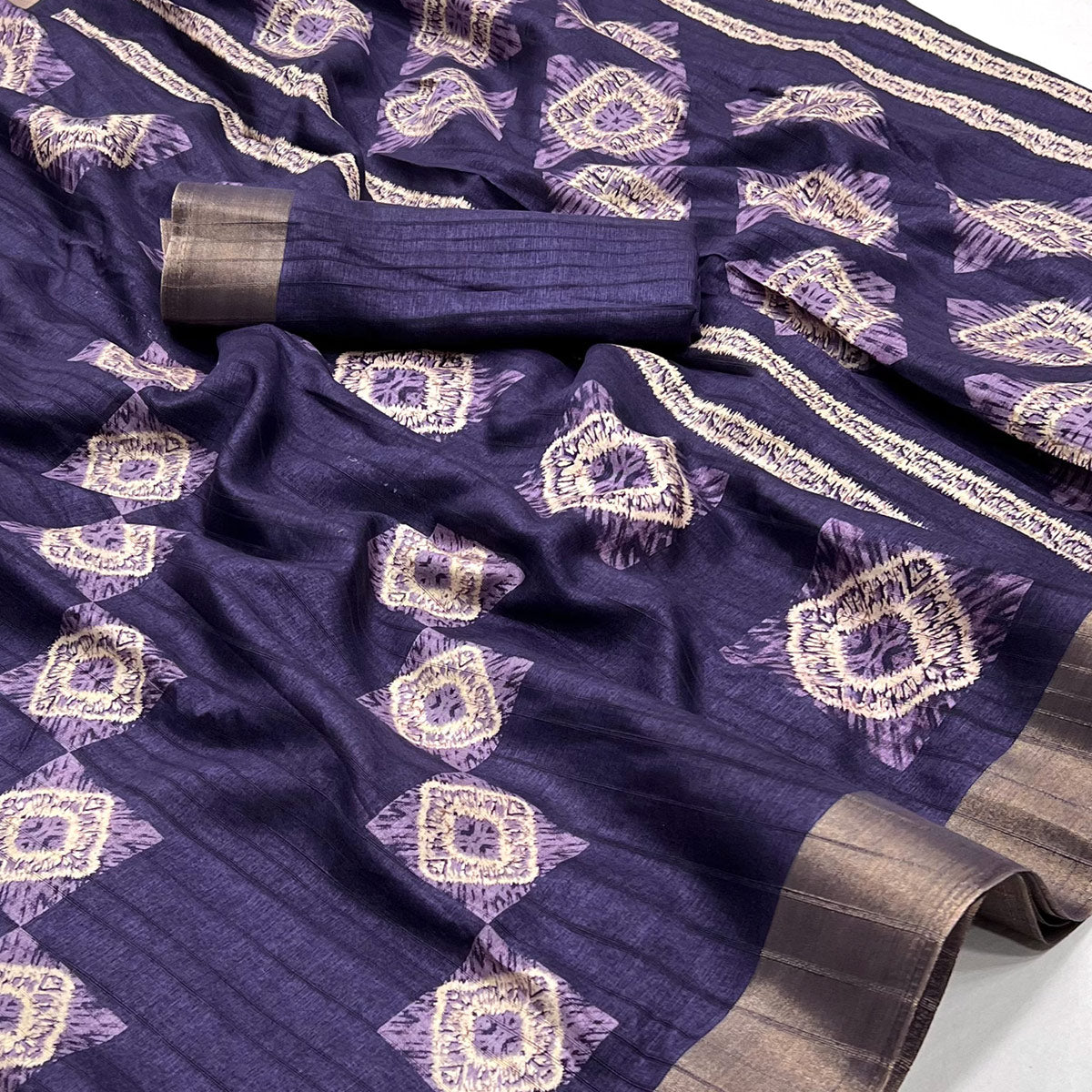 Purple Printed Cotton Blend Saree With Zari Border