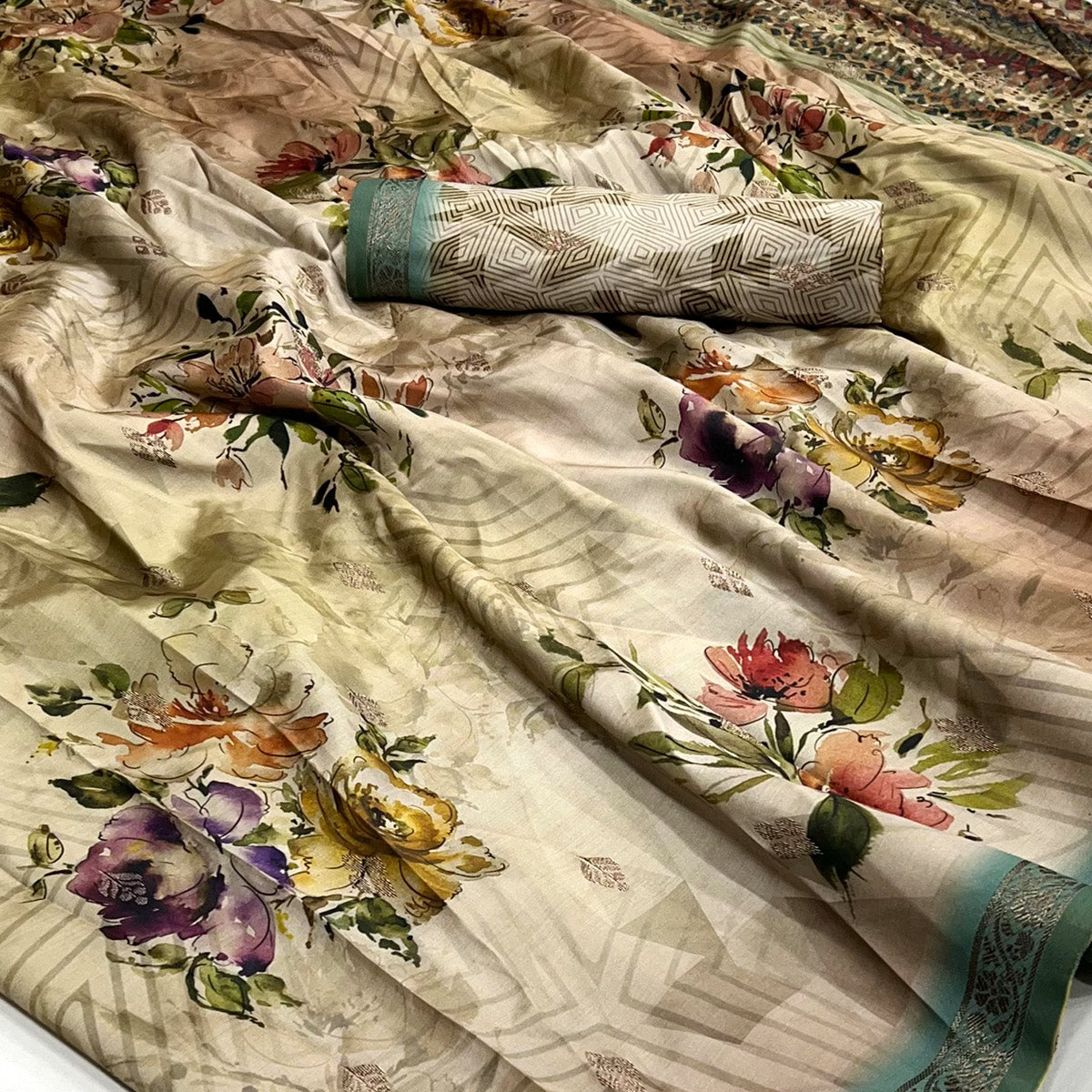 Beige Floral Digital Printed Cotton Silk Saree With Zari Border