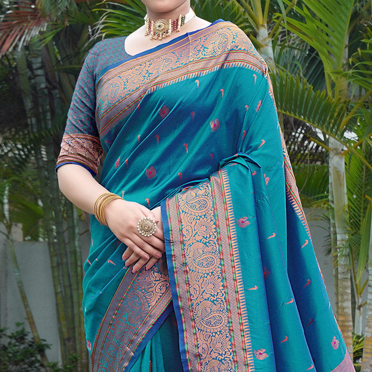 Morpich Woven Paithani Art Silk Saree