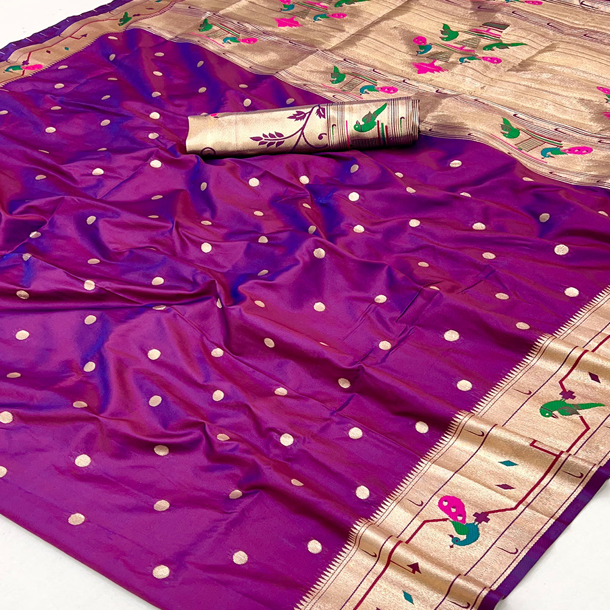 Dark Magenta Floral Zari Weaving Work Silk Blend Paithani Saree With Traditional Charm