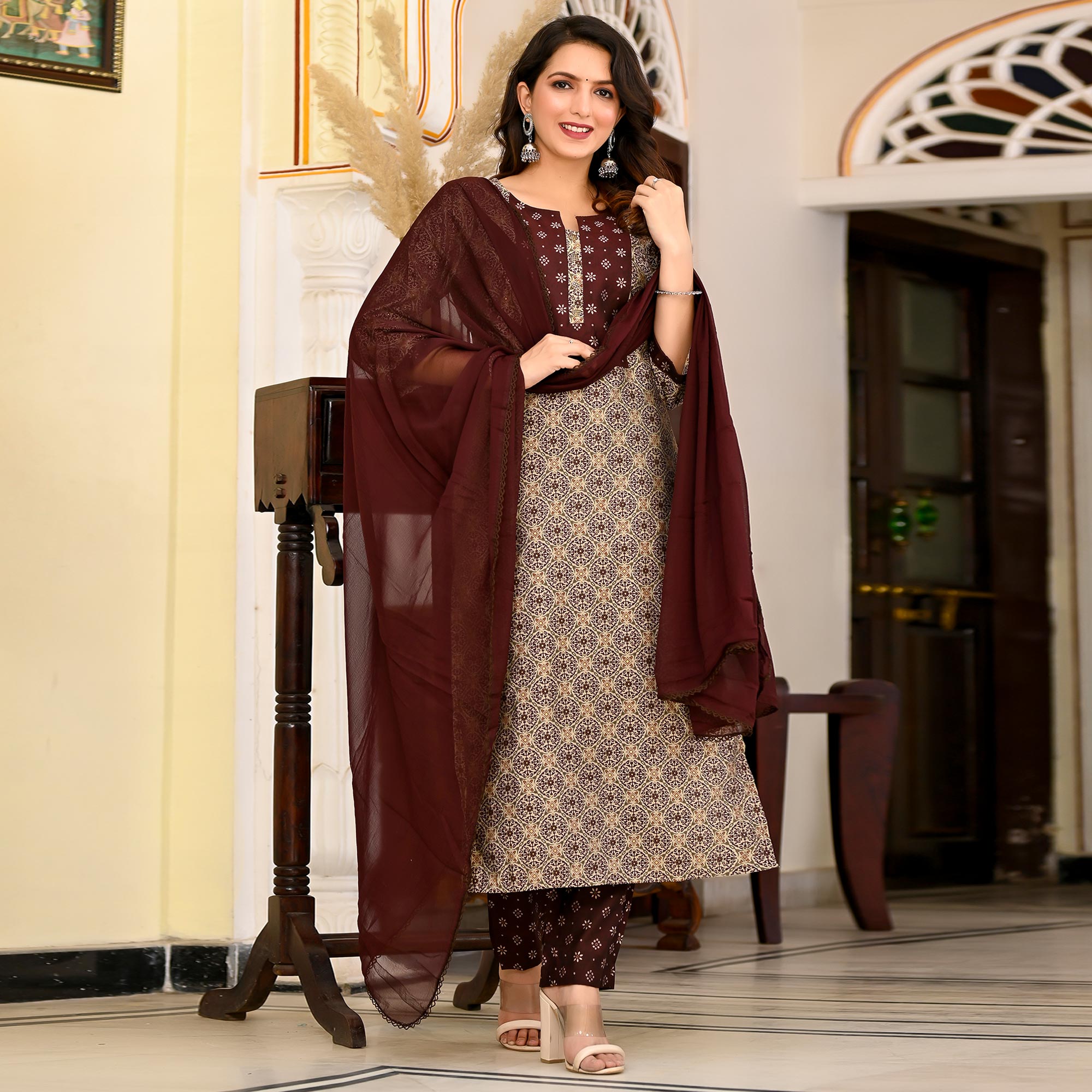 SVC-15399-BROWN