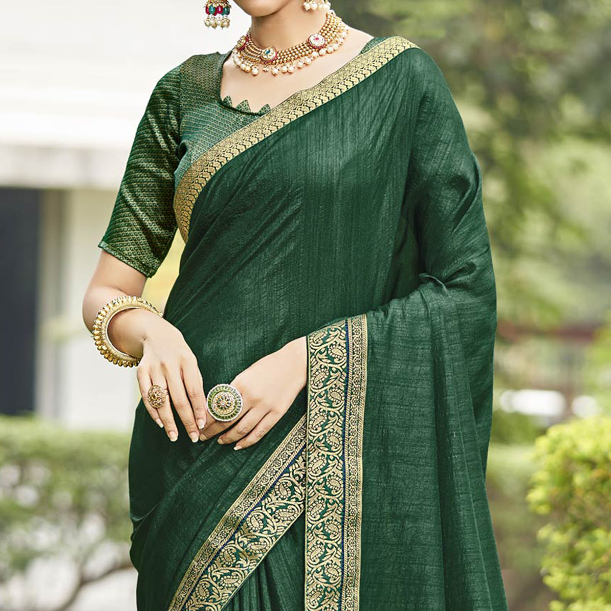 Green Solid Vichitra Silk Saree With Jacquard Border