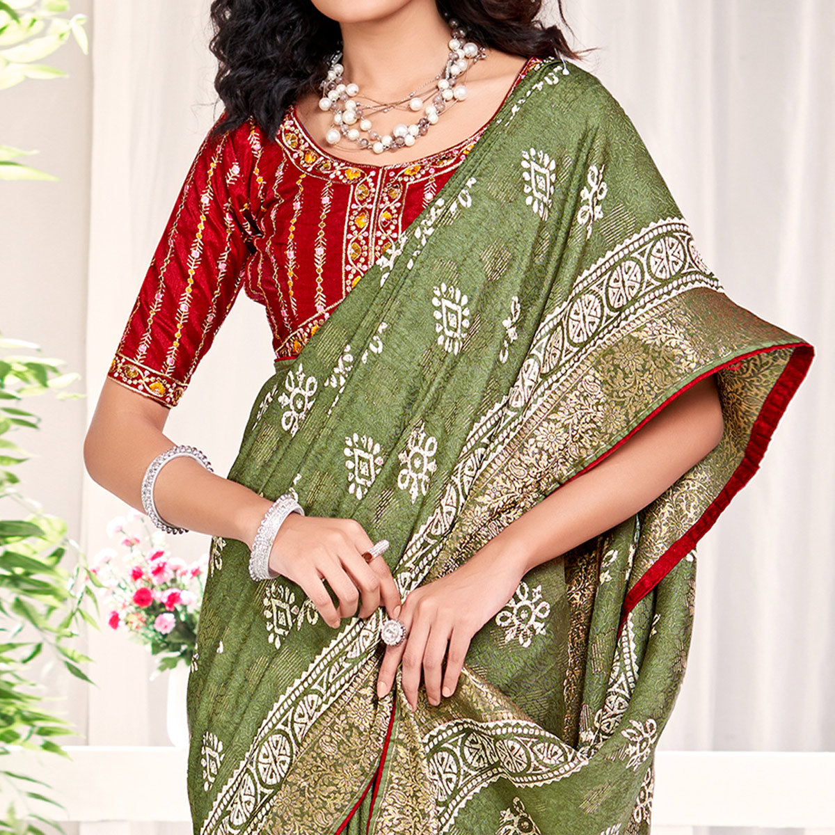 Green Floral Printed Dola Silk Saree