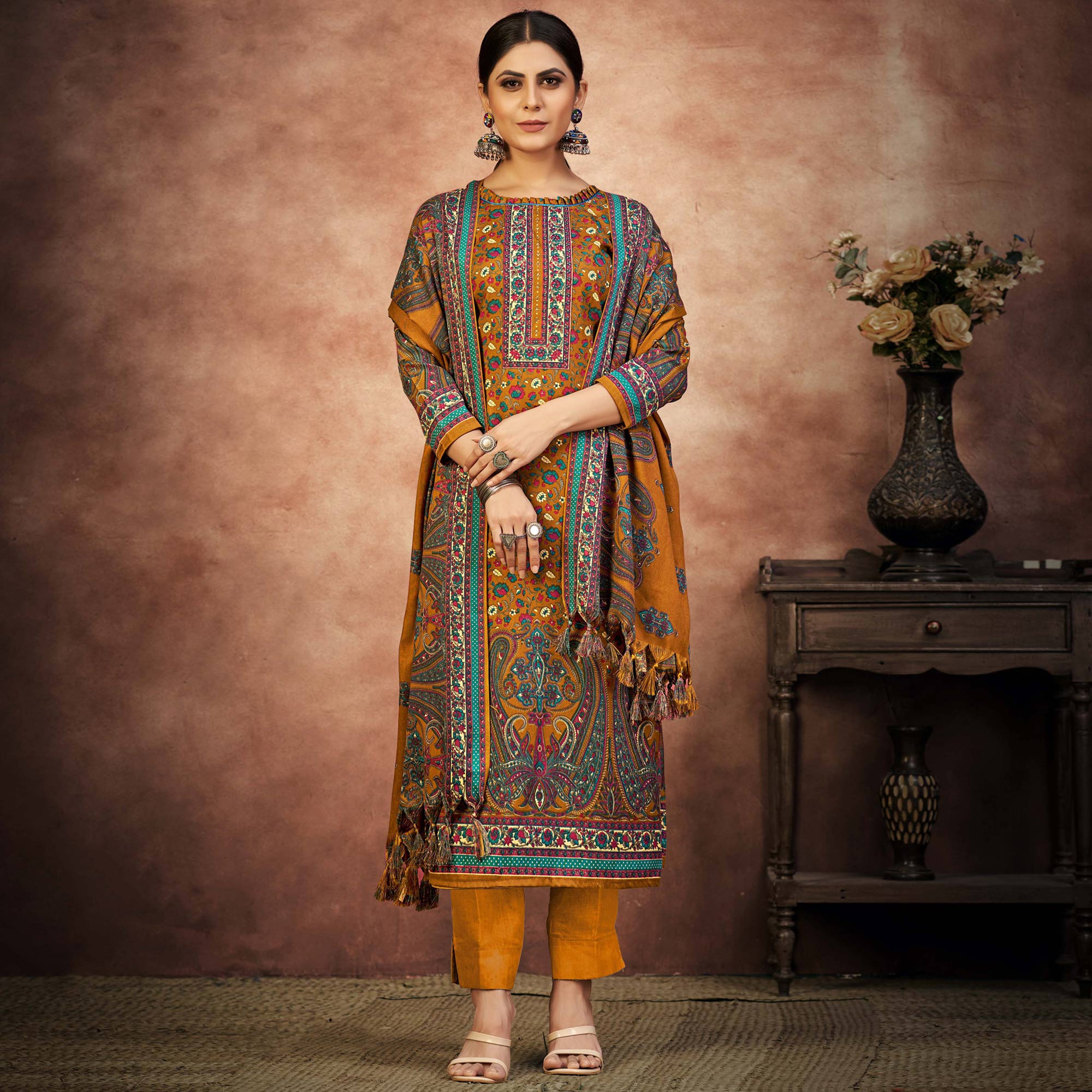 ZULFT-KASHMIRI-1051-009