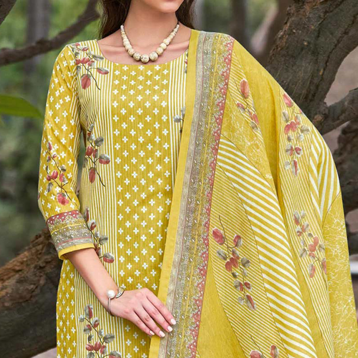 ZULFT-MARYAM5-556-006
