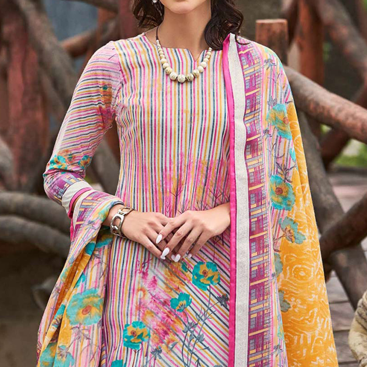 ZULFT-MARYAM5-556-008