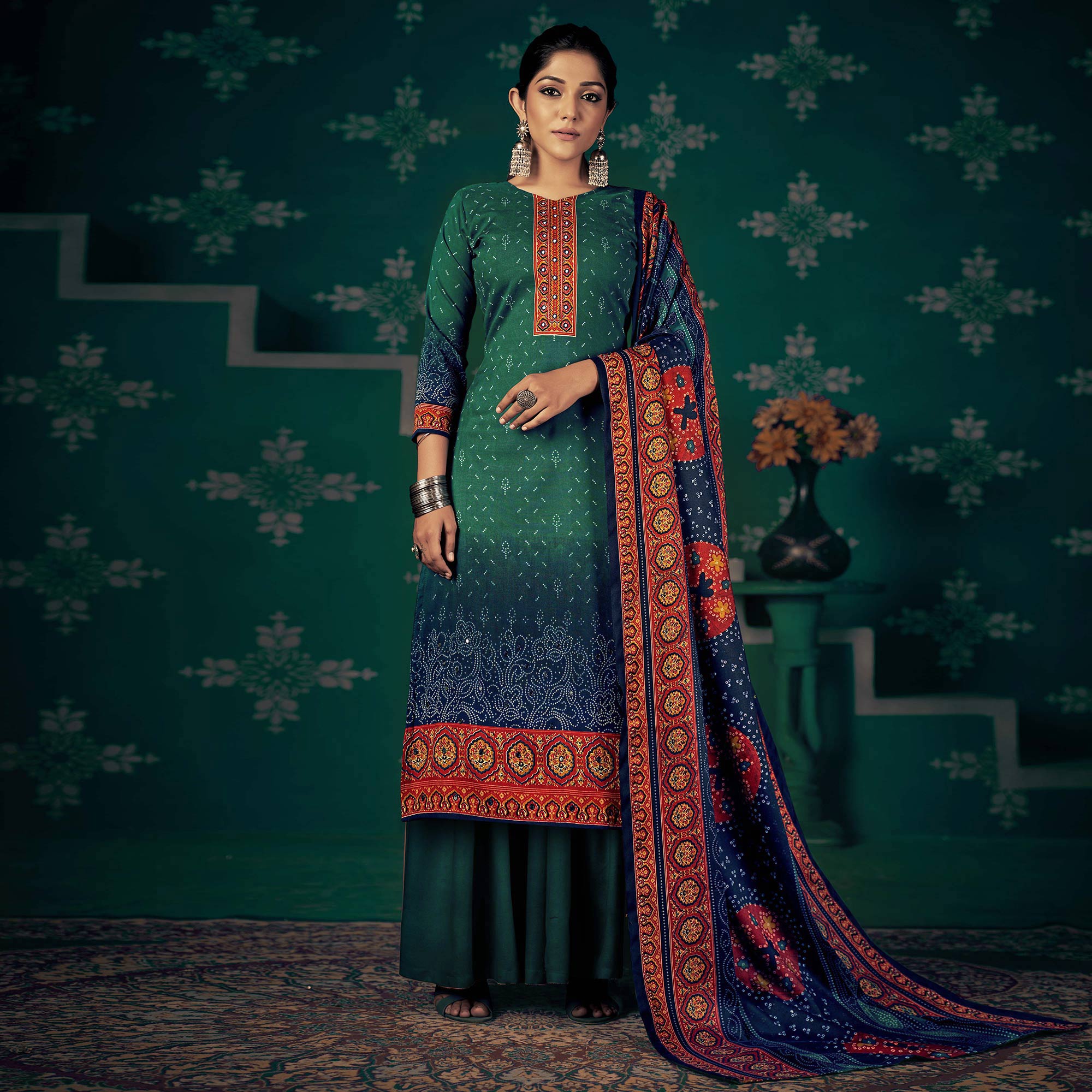 ZULFT-NOORI-1063-001