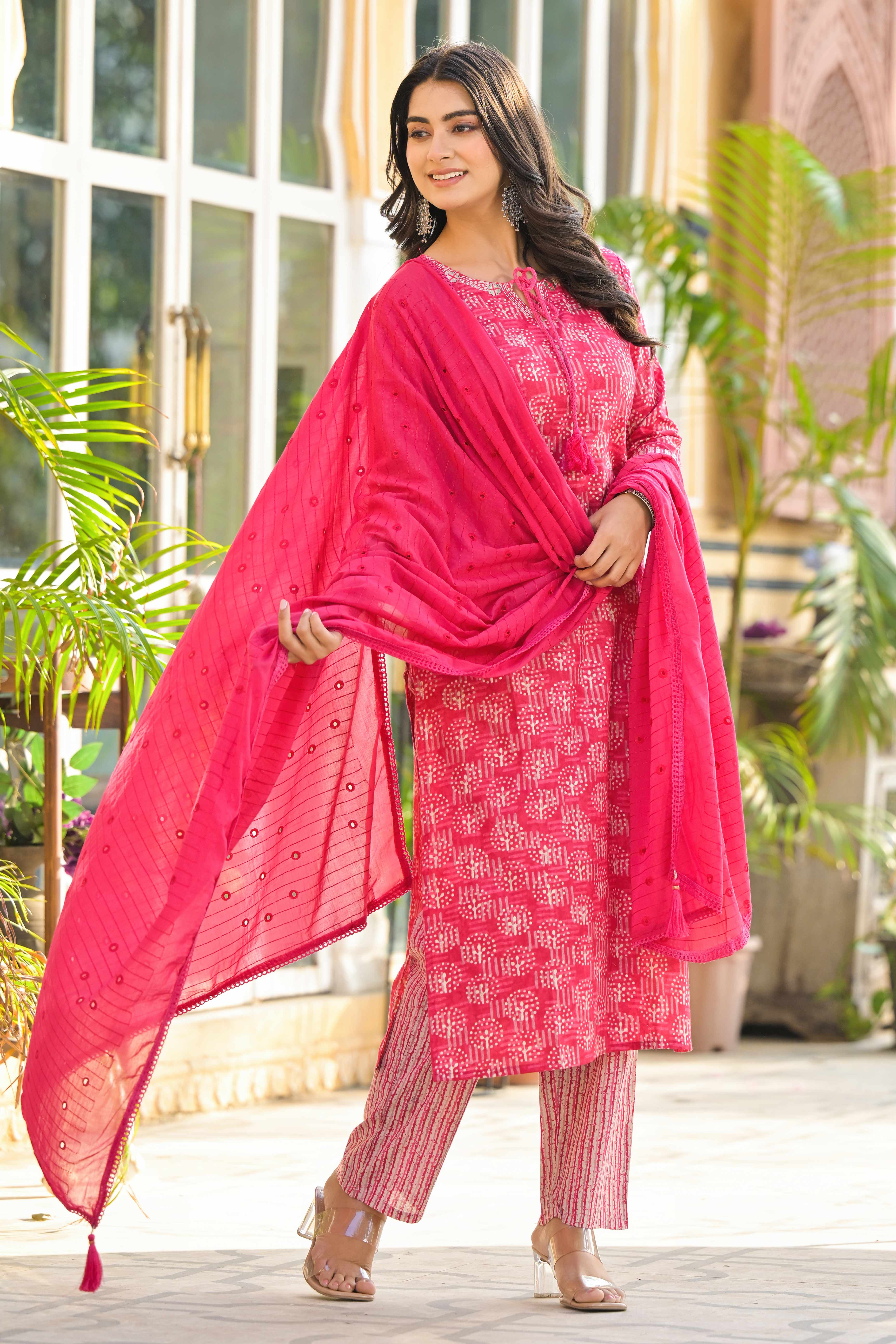 Pink Floral Printed Pure Cotton Straight Salwar Suit