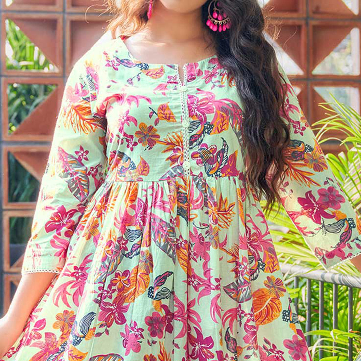 AARD-ARUSH-1722-PSTAGRN