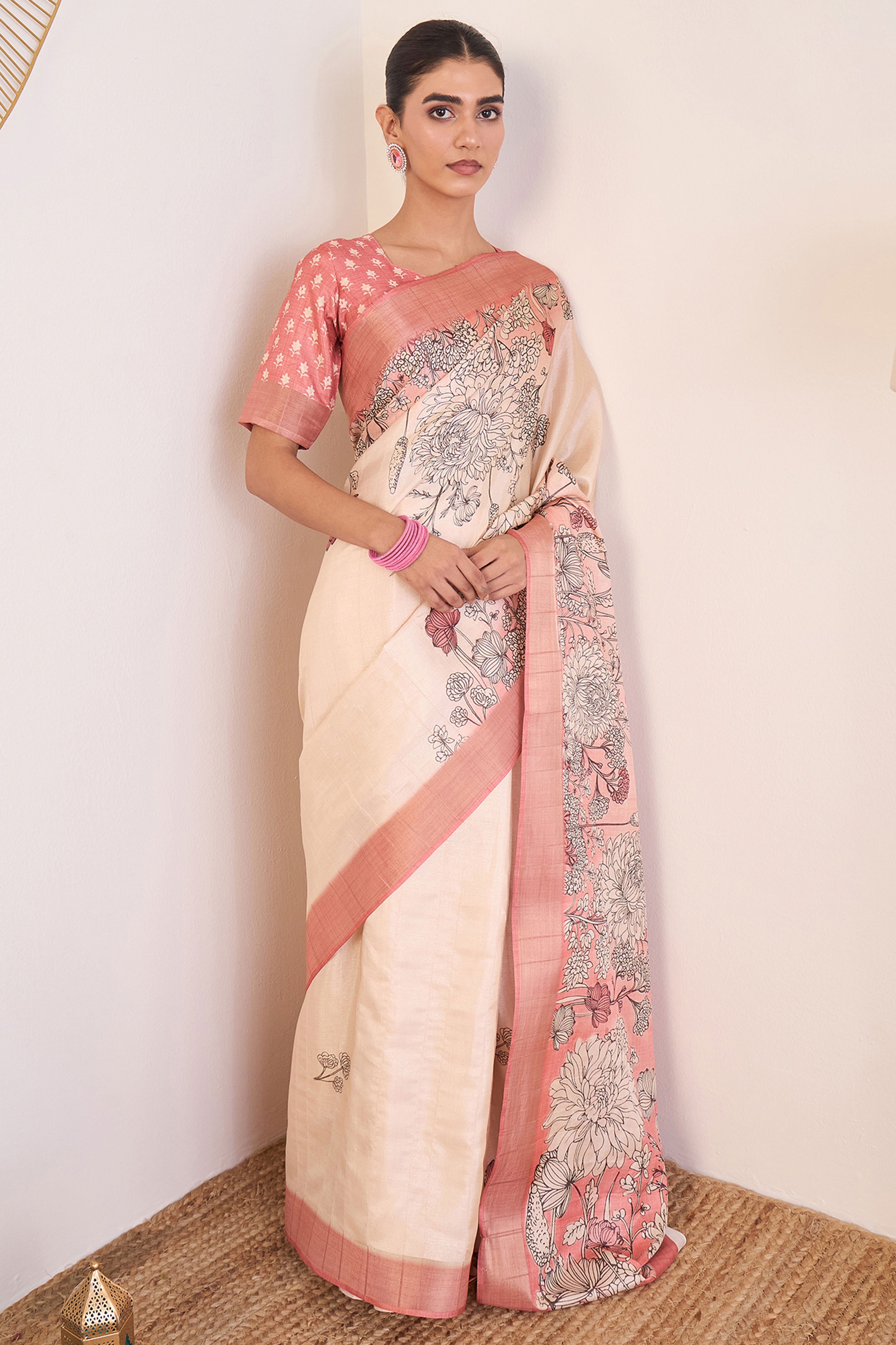 Elegant Peach Floral Printed Kotha Cotton Silk Saree Reflecting Subtle Sophistication