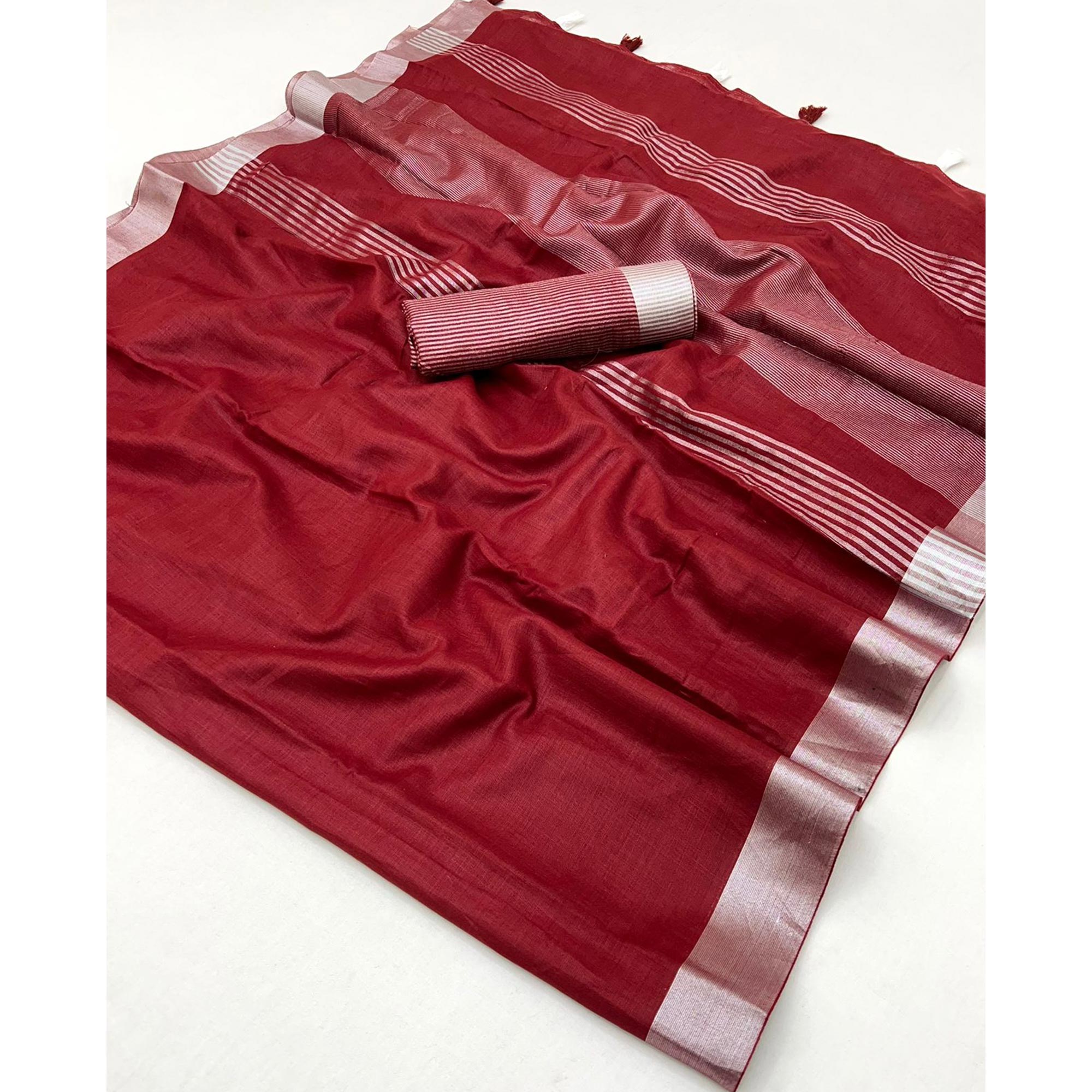 Maroon Solid Pure Linen Saree With Zari Woven Border